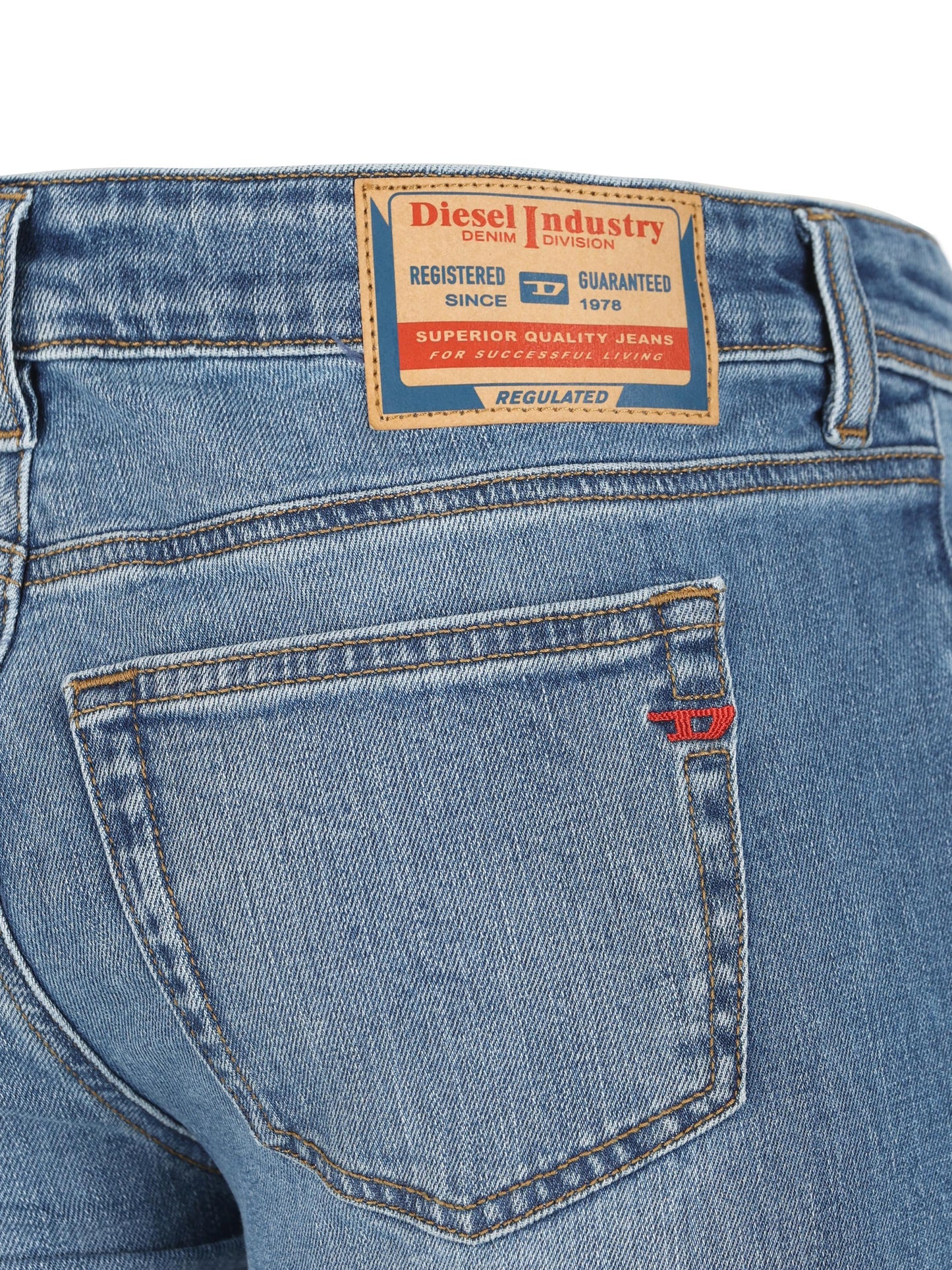 Jeans realizzati in cotone. A11003 0ADBH01 DIESEL 