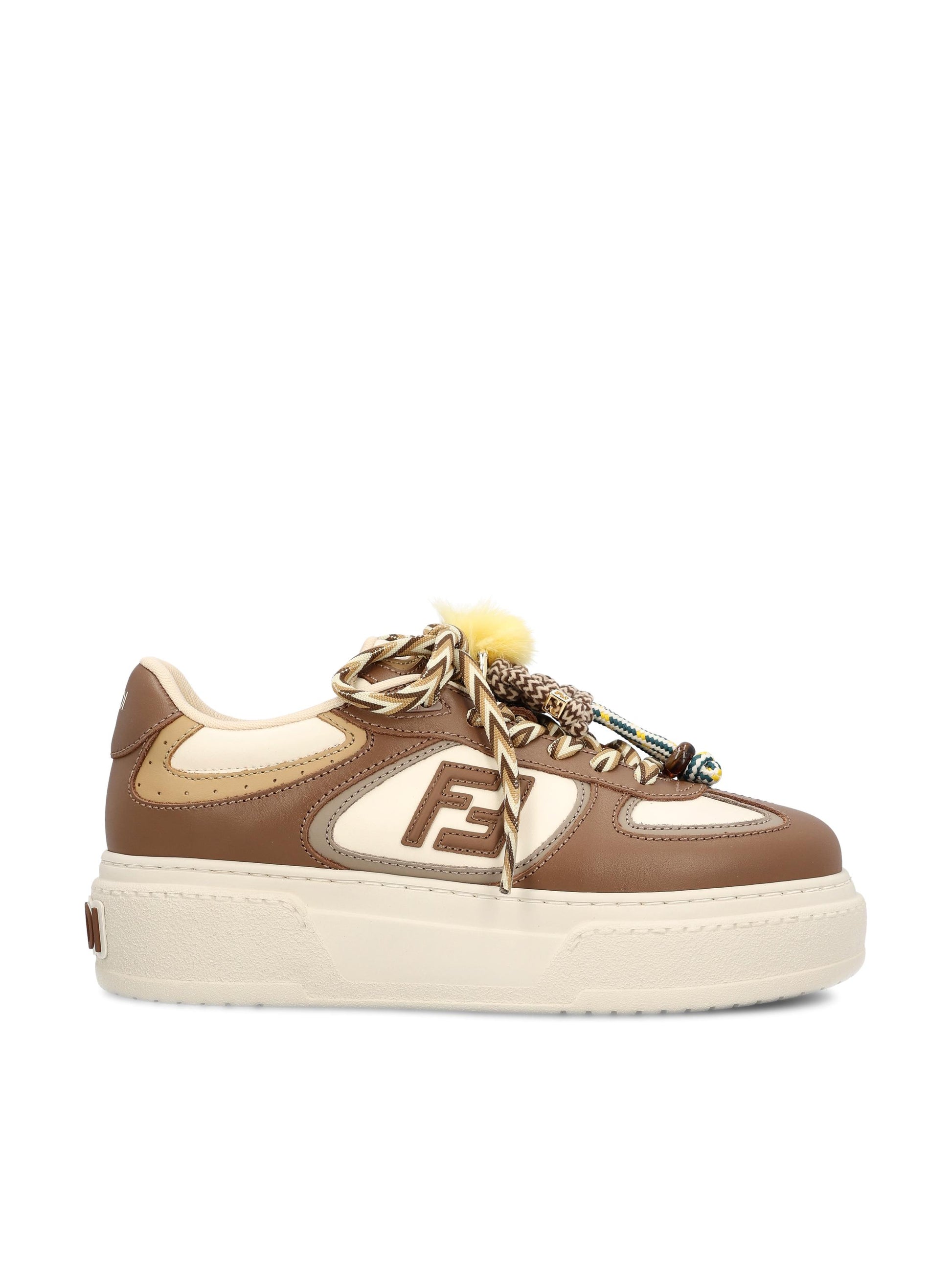 Sneakers realizzate in pelle di vitello. 8E8721 AY9NF1TO6 FENDI 