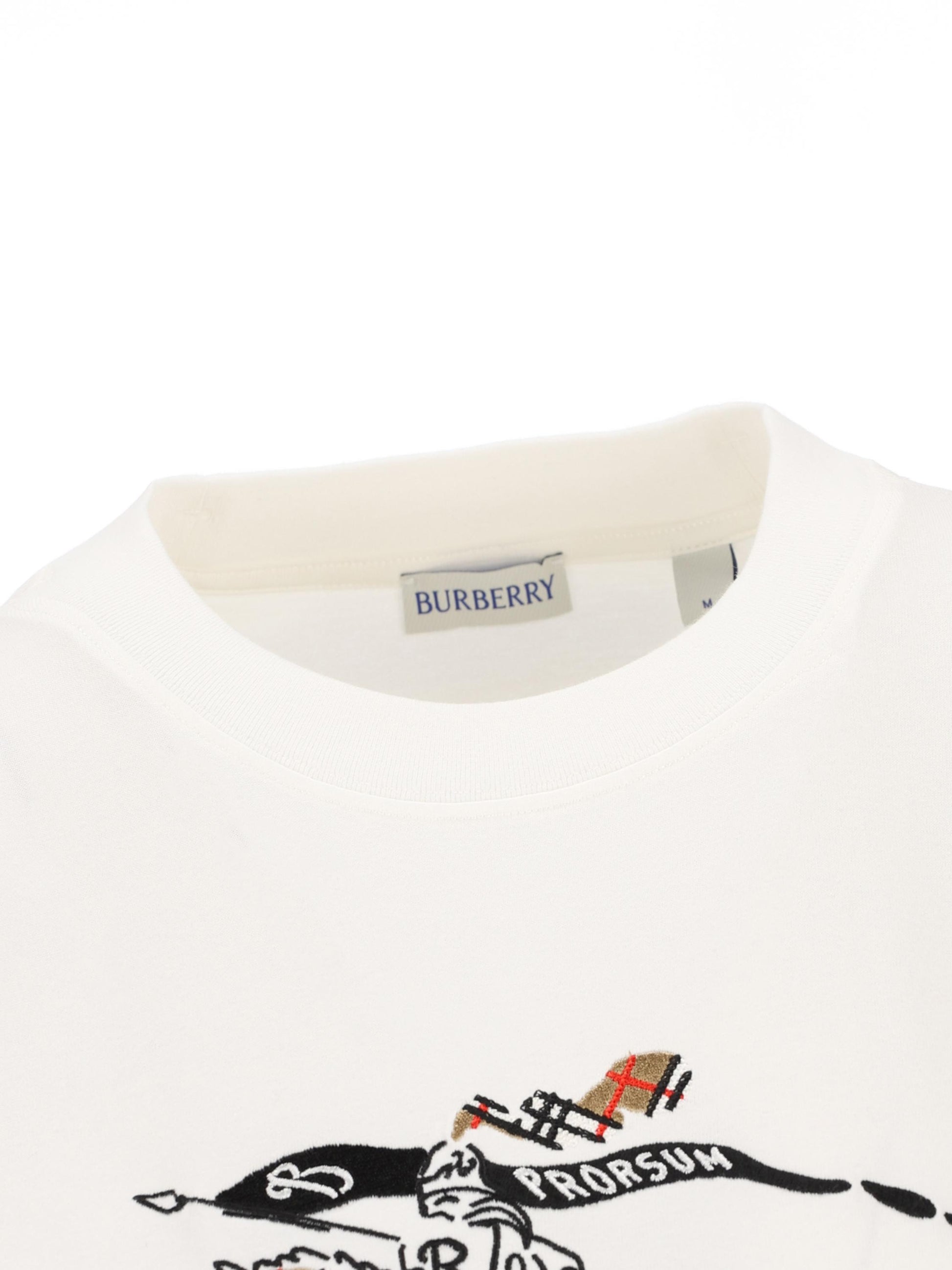 T-Shirt realizzata in cotone. 8121038 B8764 BURBERRY 