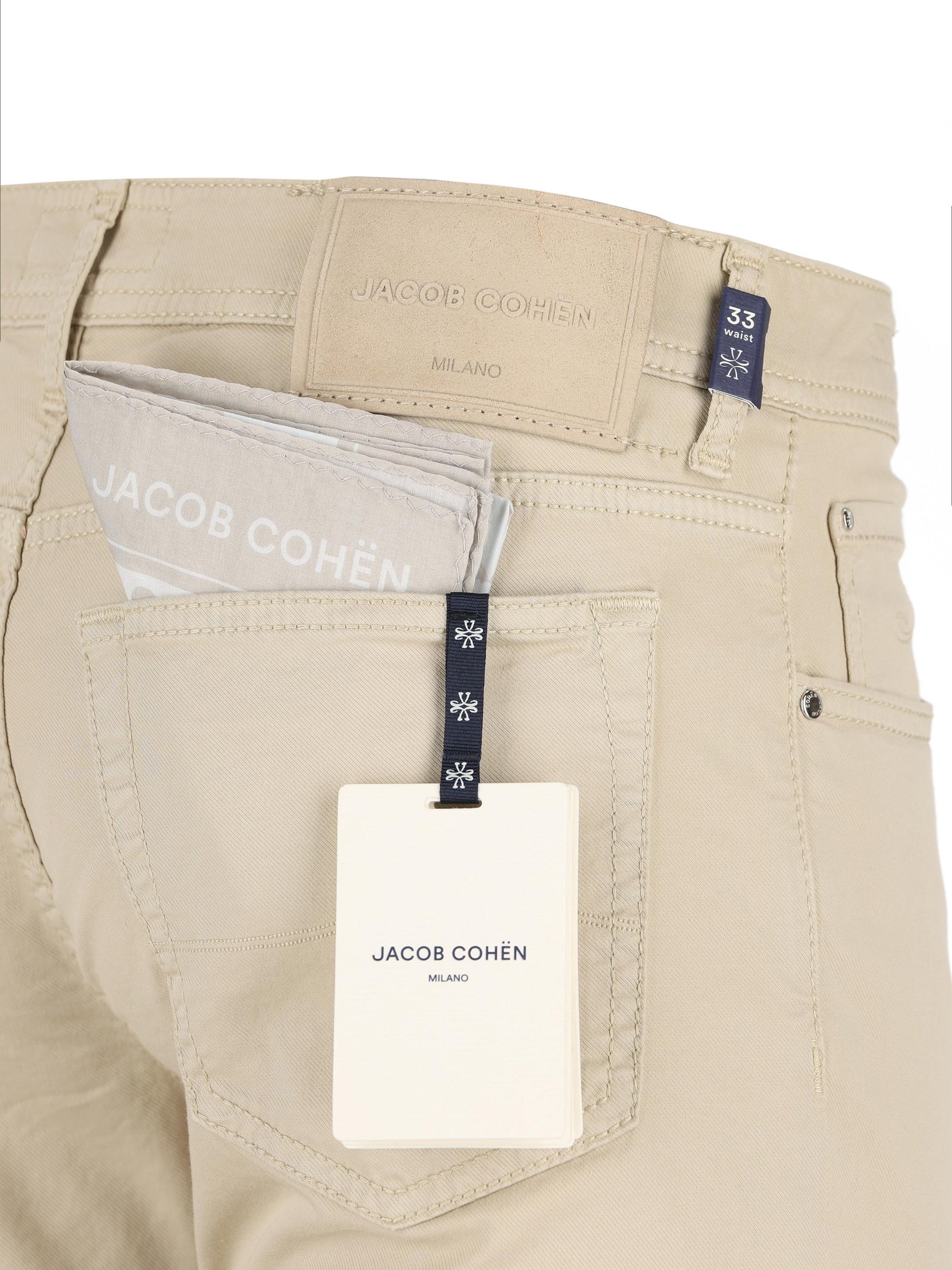 Jeans realizzati in misto cotone QE004054 S3756TRC99 JACOB COHËN 