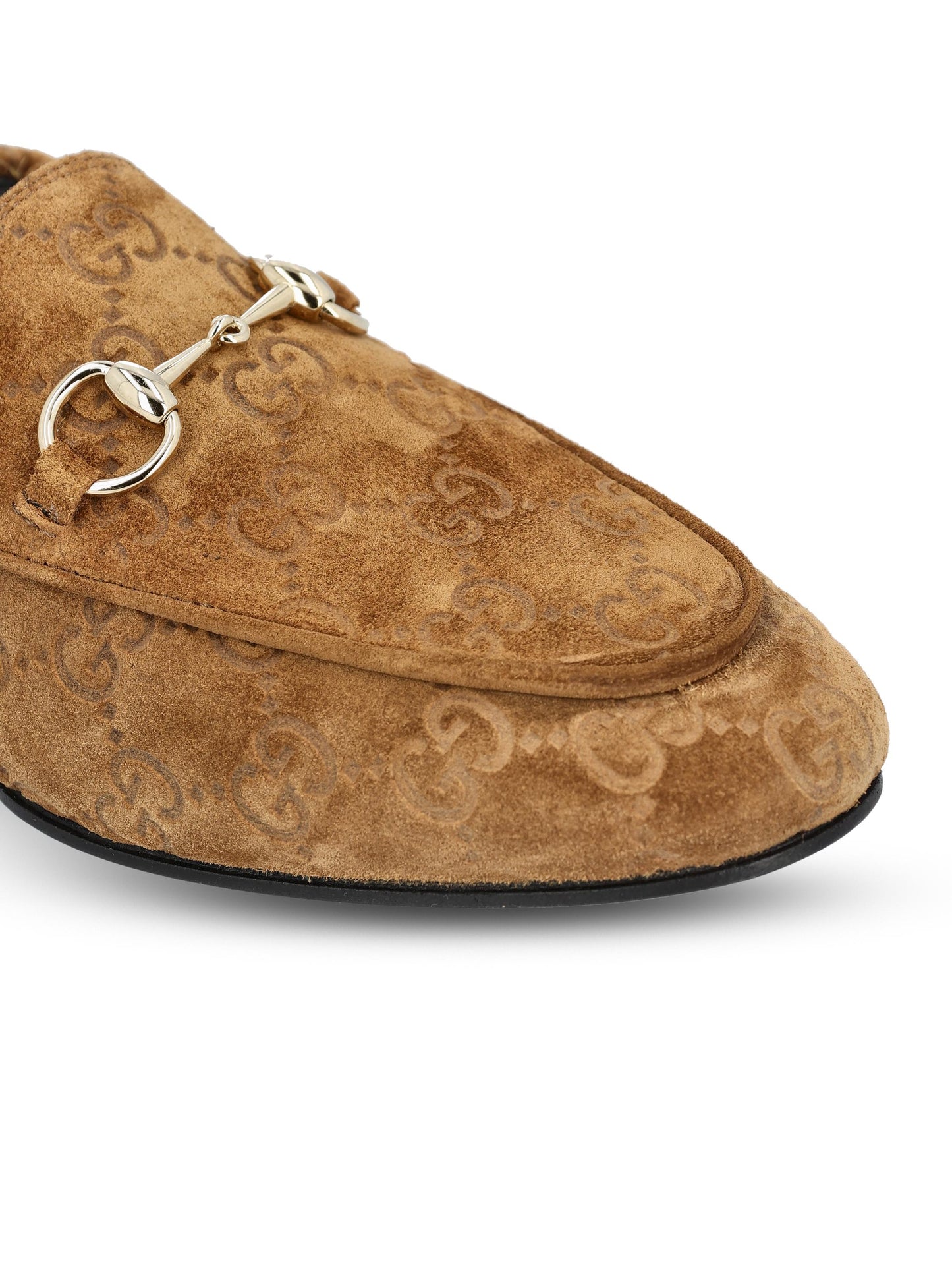 Mocassini realizzati in pelle scamosciata. 854414 AADWE2118 GUCCI 