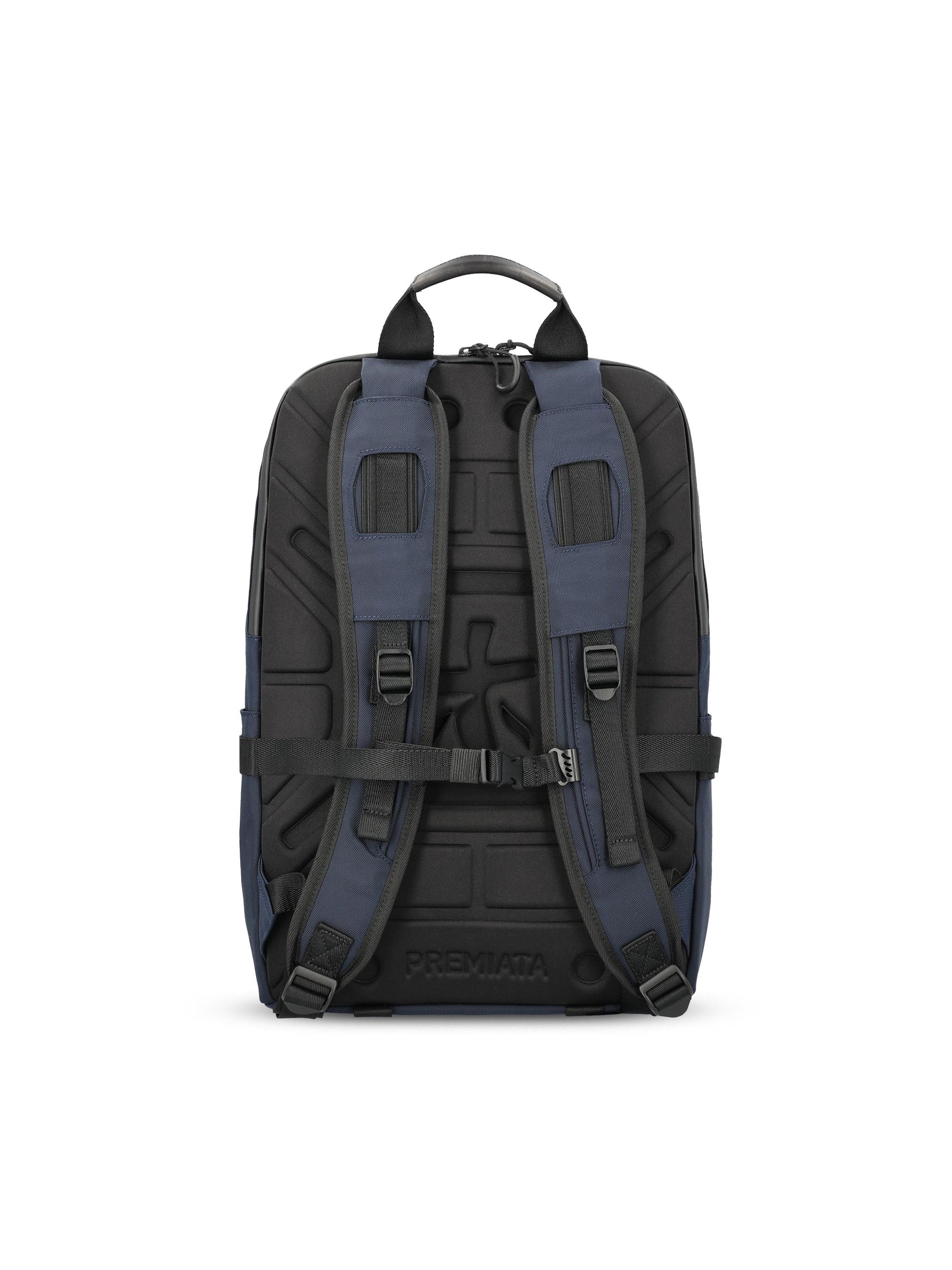 Zaino realizzato in poliammide e poliestere. VENTURA 2144 PREMIATA 