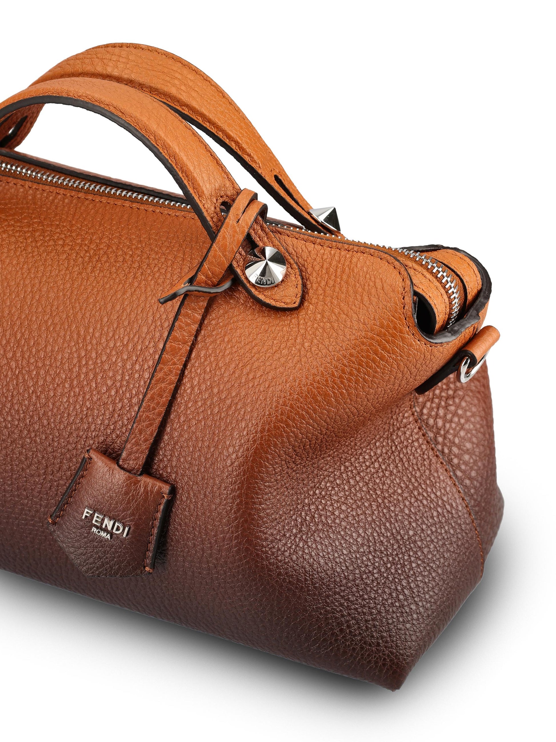 Borsa realizzata in pelle. 8BL155 AYD2F1TDV FENDI 