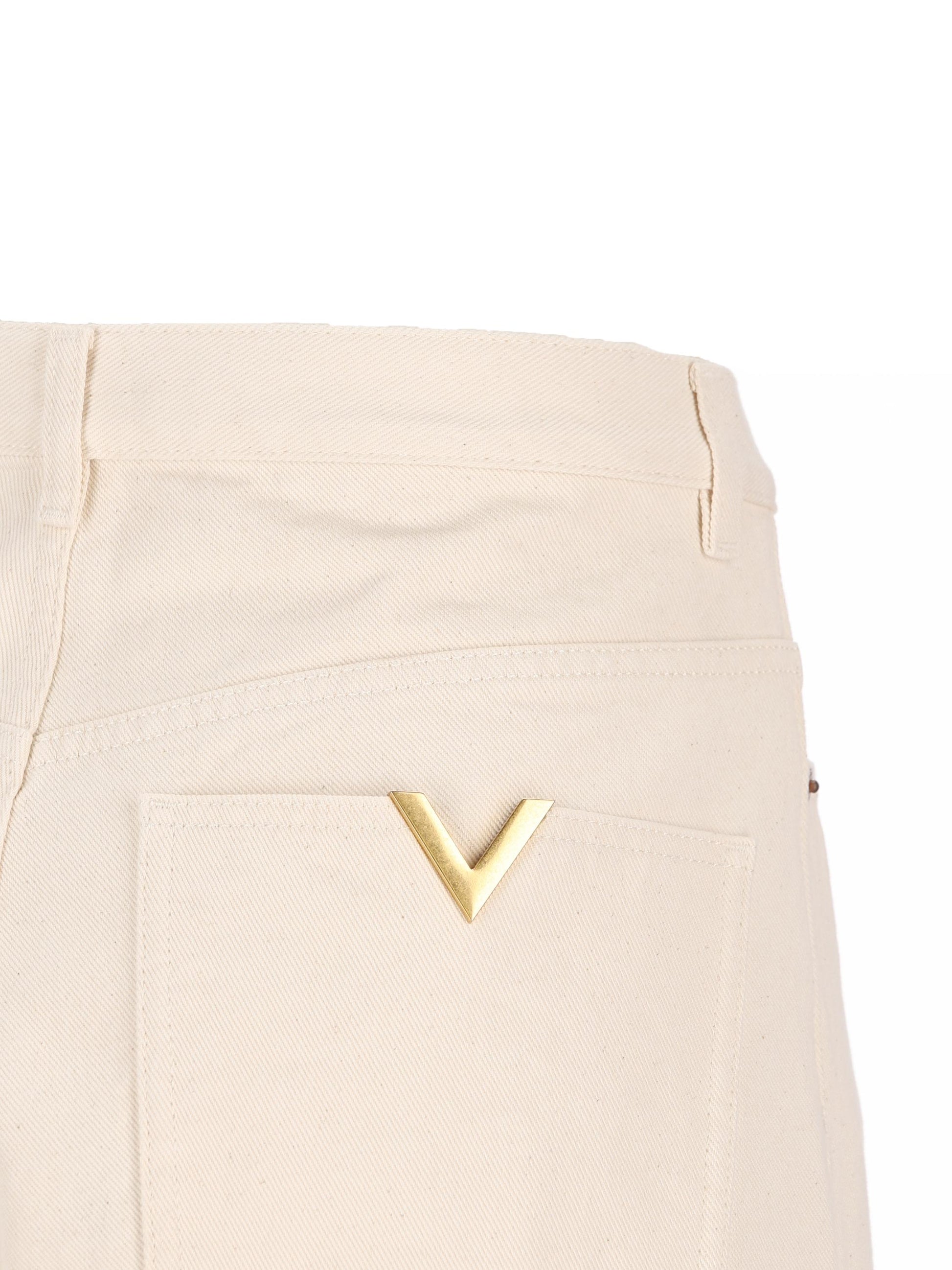 Pantaloni realizzati in cotone. 8V3DE05CB9W A03 VALENTINO GARAVANI 