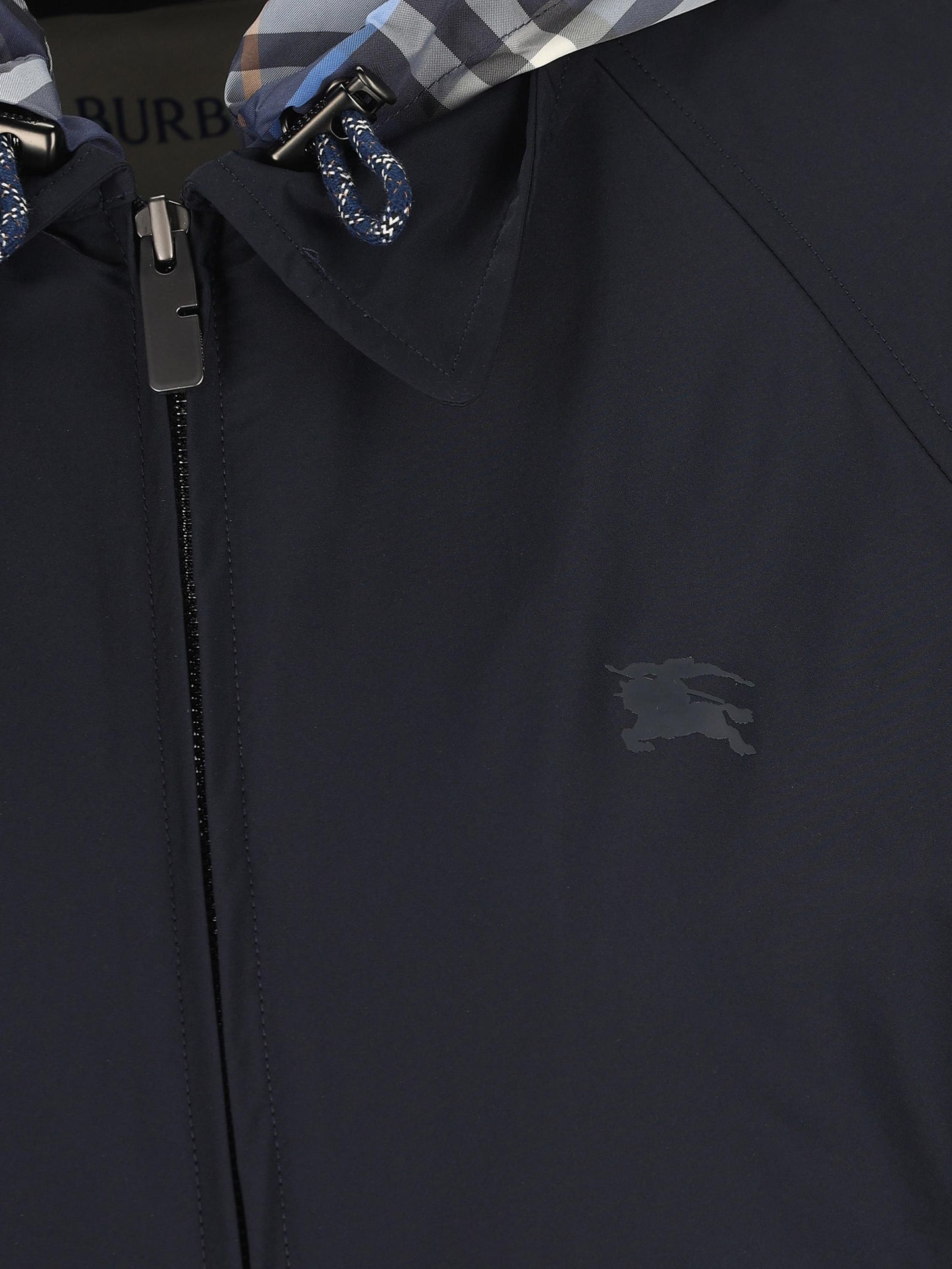 Giacca Newcott cropped con cappuccio 8116110 C4008 BURBERRY 