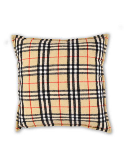 Cuscino realizzato in cashmere. 8119492 B9368 BURBERRY 