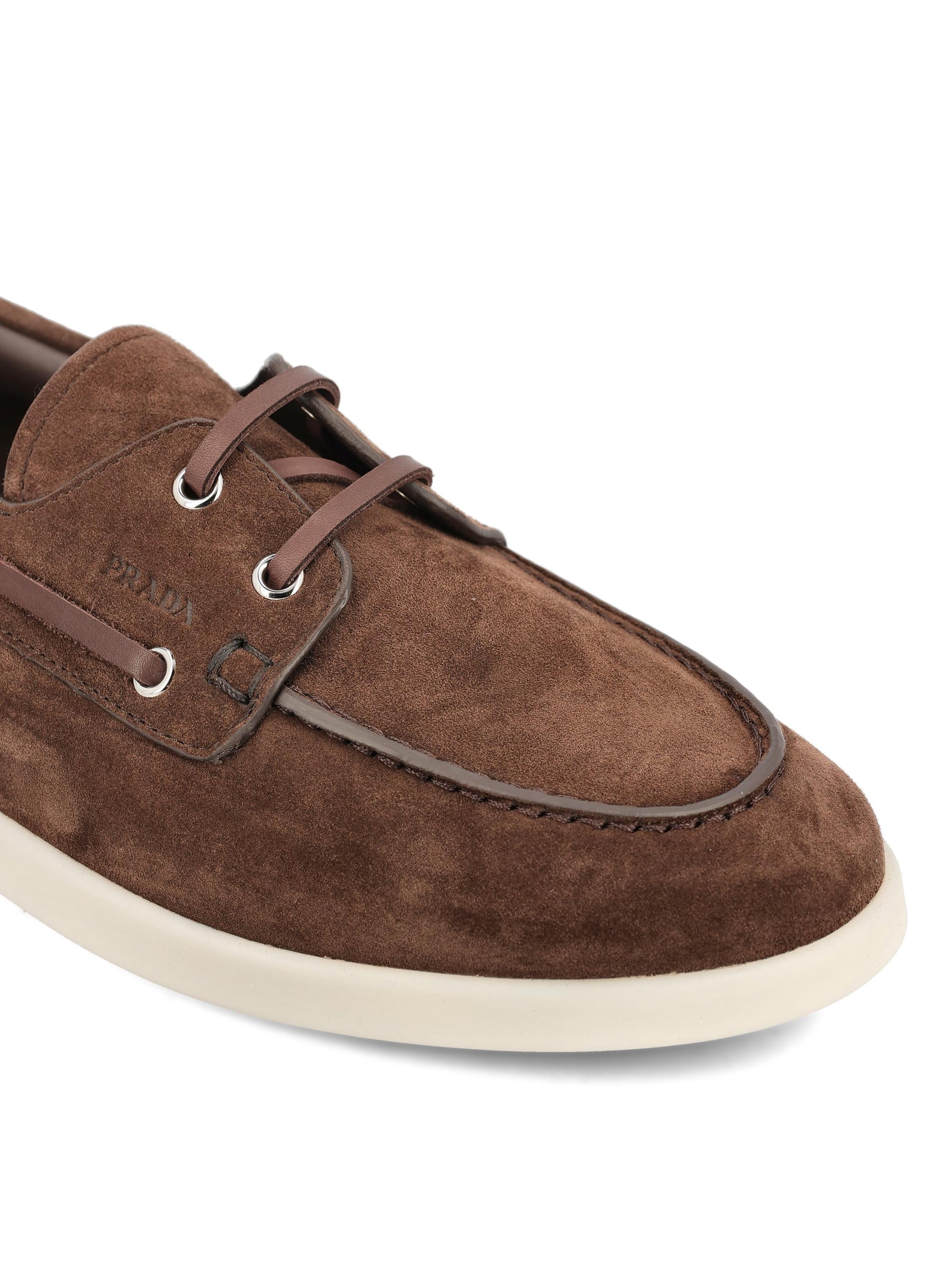 Mocassini realizzati in pelle scamosciata. 2EG503 103F0003 PRADA 