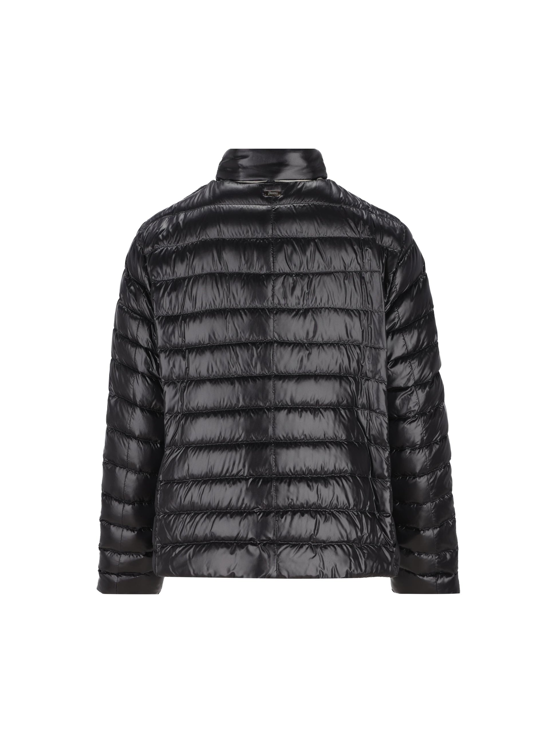 Piumino realizzato in poliammide. PI002201D 12017Z9300 HERNO 