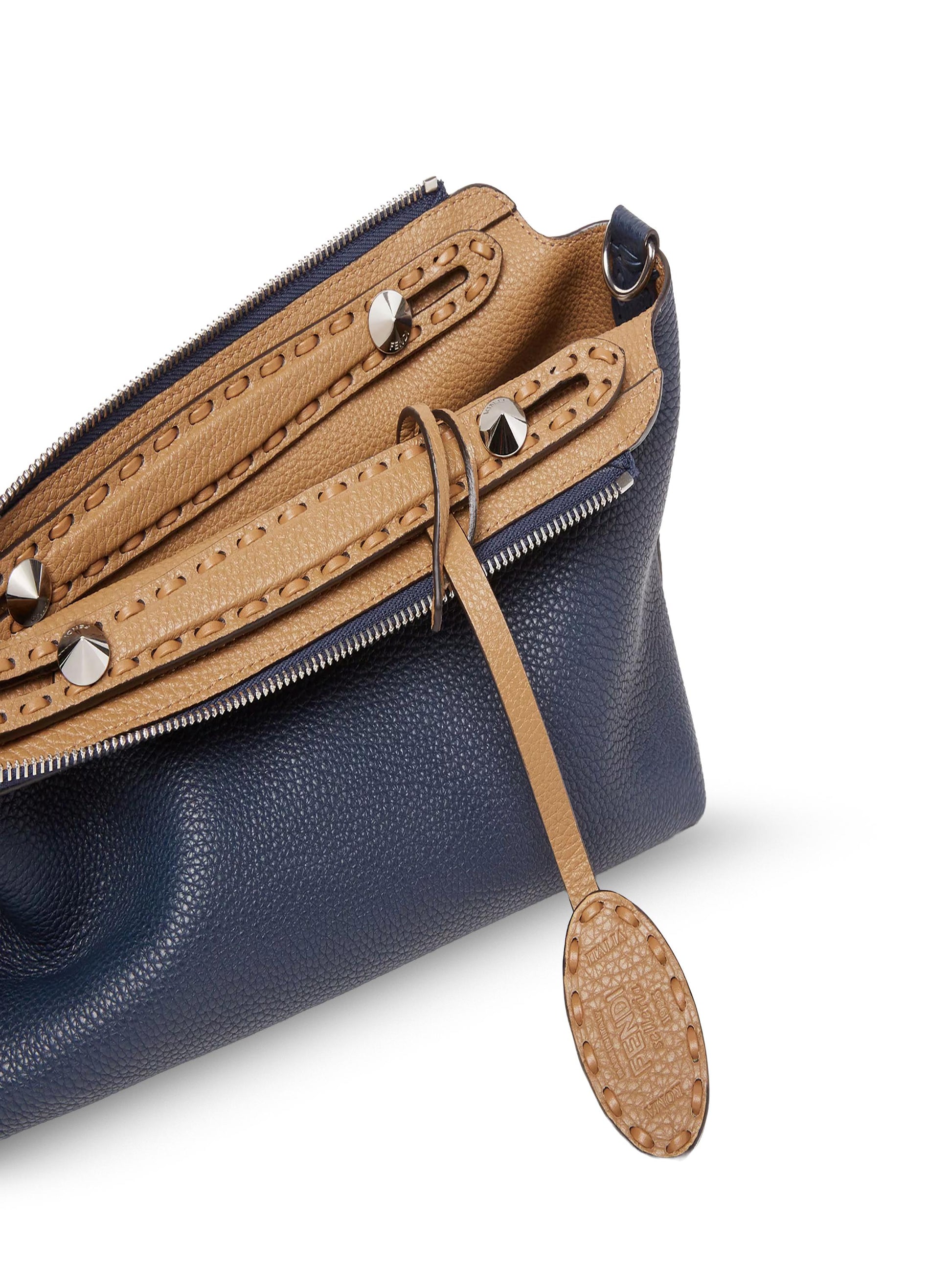 Borsa realizzata in pelle. 8BL155 AVTDF1UR9 FENDI 