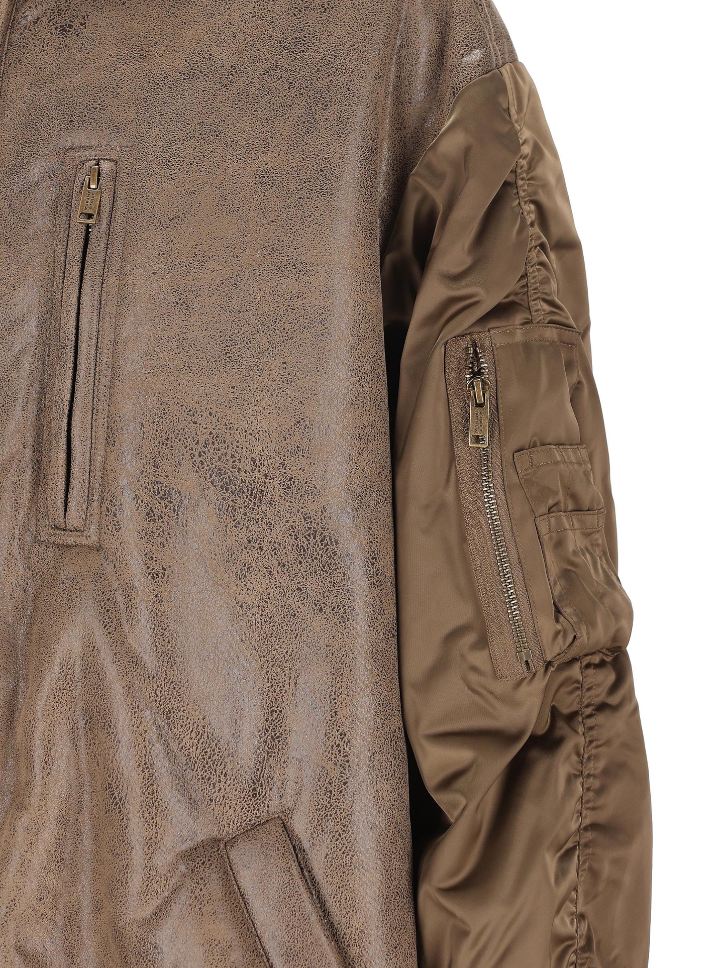 Cappotto realizzato in poliammide. 25AMA0426FB-C3C01E 67KI ISABEL MARANT ETOILE 