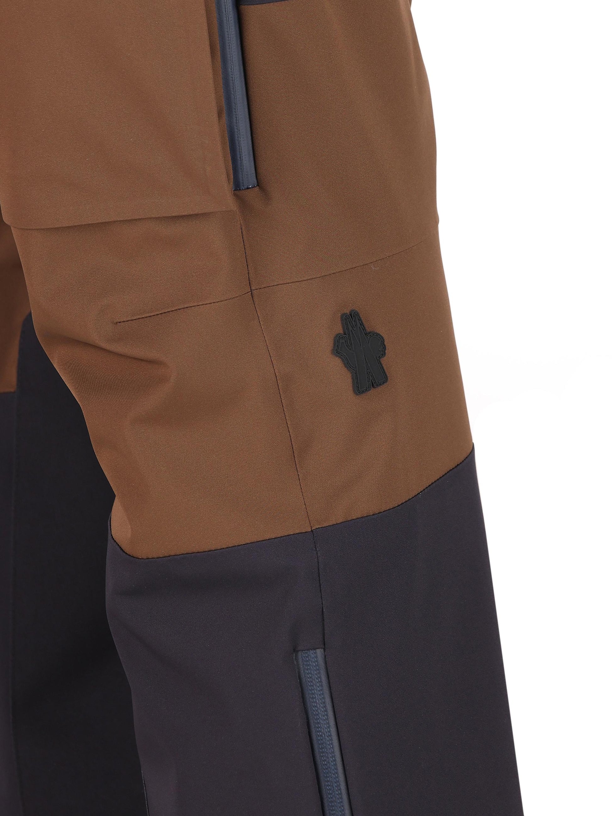 Pantaloni realizzati in poliammide. M2G00009 M7200P73 MONCLER GRENOBLE 