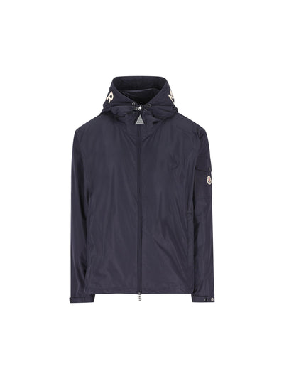 Giacca realizzata in poliestere. M1A00155 5987674S MONCLER 