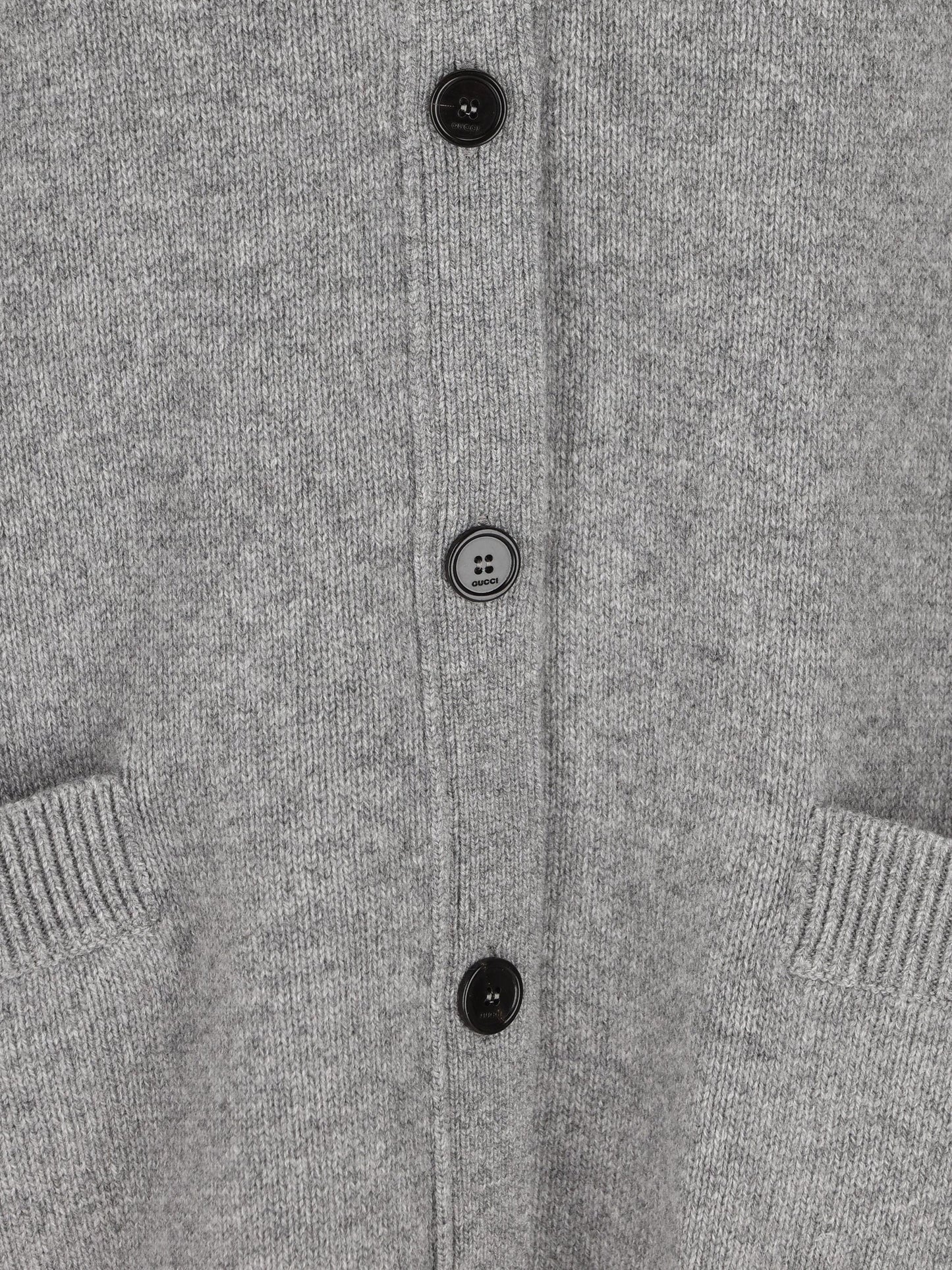 Cardigan in lana e cashmere. 848257 XKE921084 GUCCI 