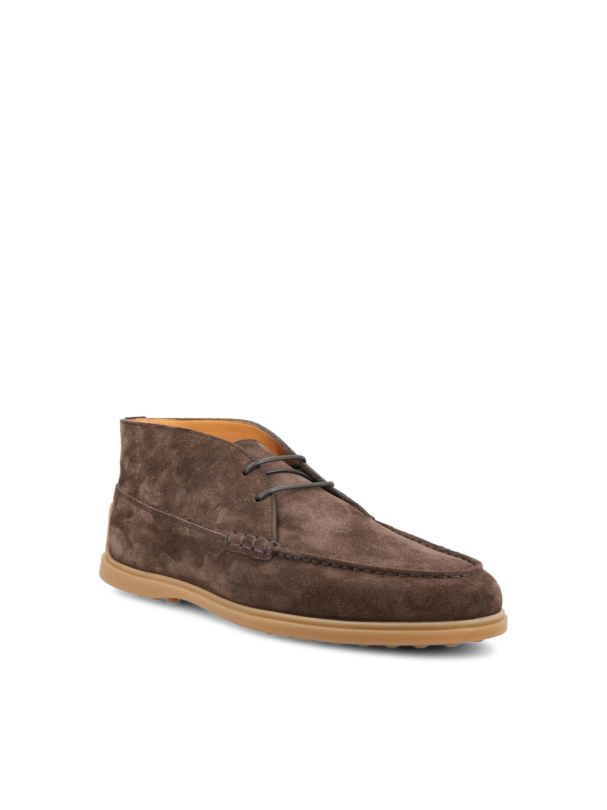 Polacchino realizzato in pelle scamosciata. XXM78L0JY40RE0 S800 TOD'S 