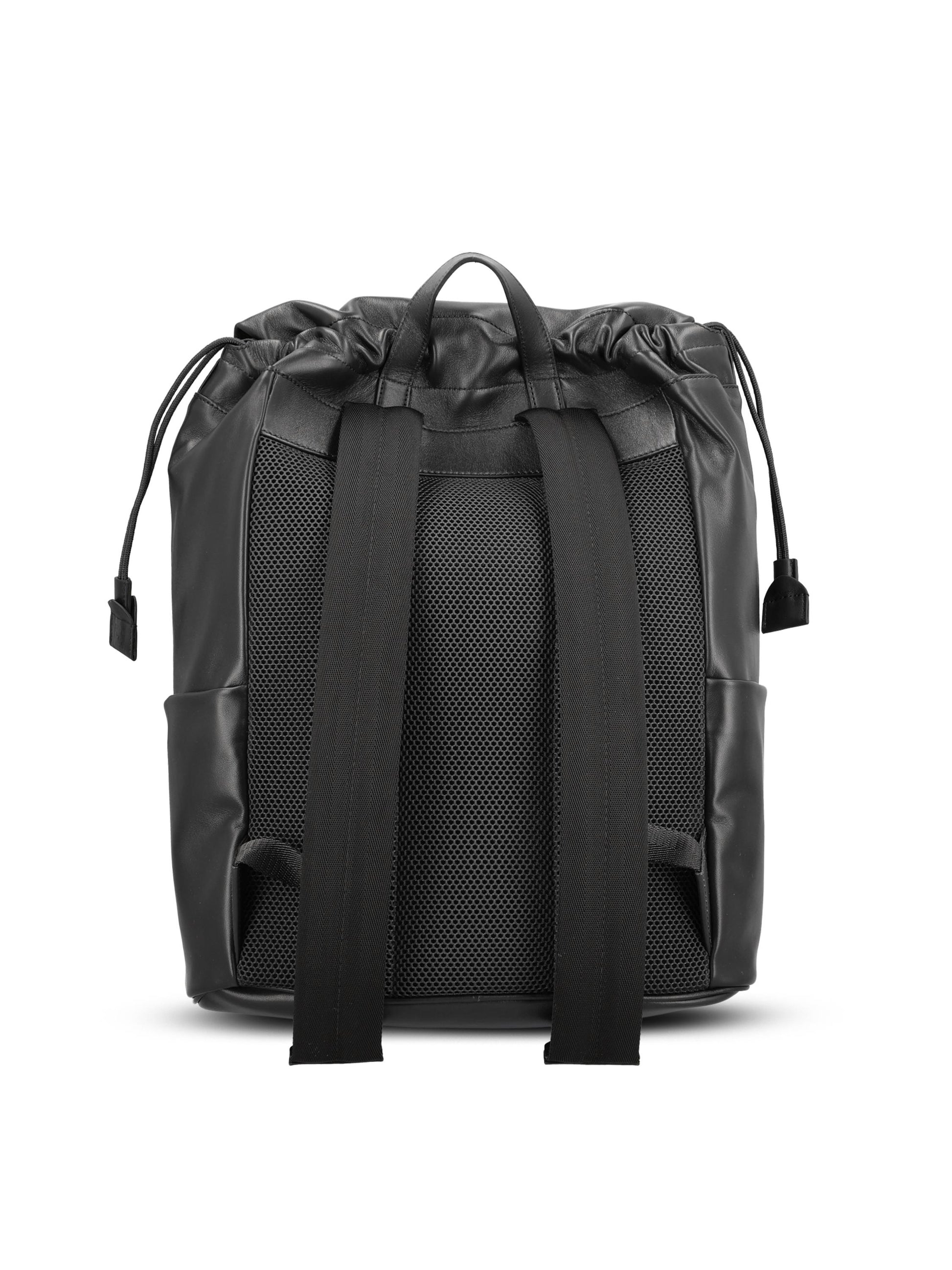 Zaino realizzato in pelle. 7VZ090 AV8BF0GXN FENDI 