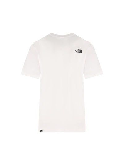 T-Shirt realizzata in cotone e poliestere. NF0A8A6M FN41 THE NORTH FACE 