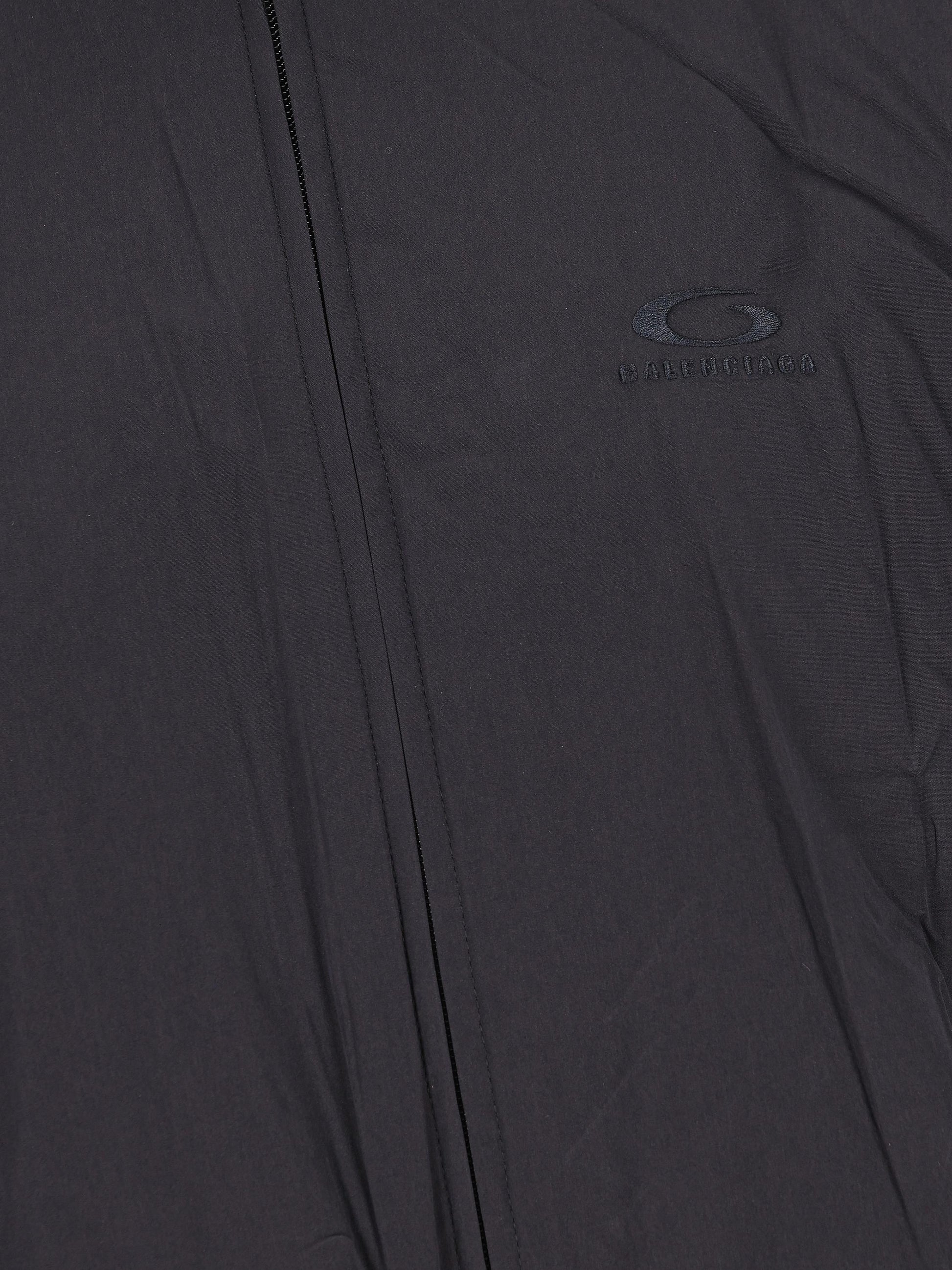 Giacca realizzata in poliestere. 839171 TRO311055 BALENCIAGA 