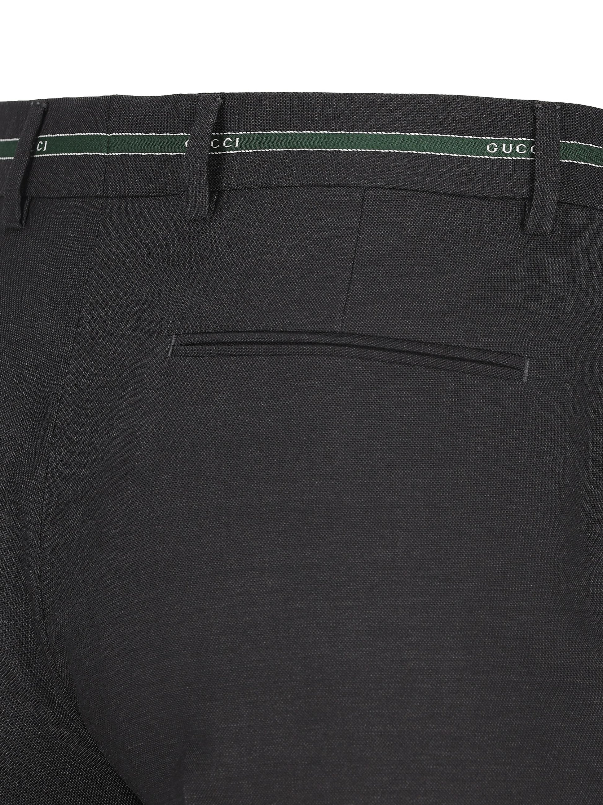 Pantaloni realizzati in lana. 855095 ZAS681076 GUCCI 