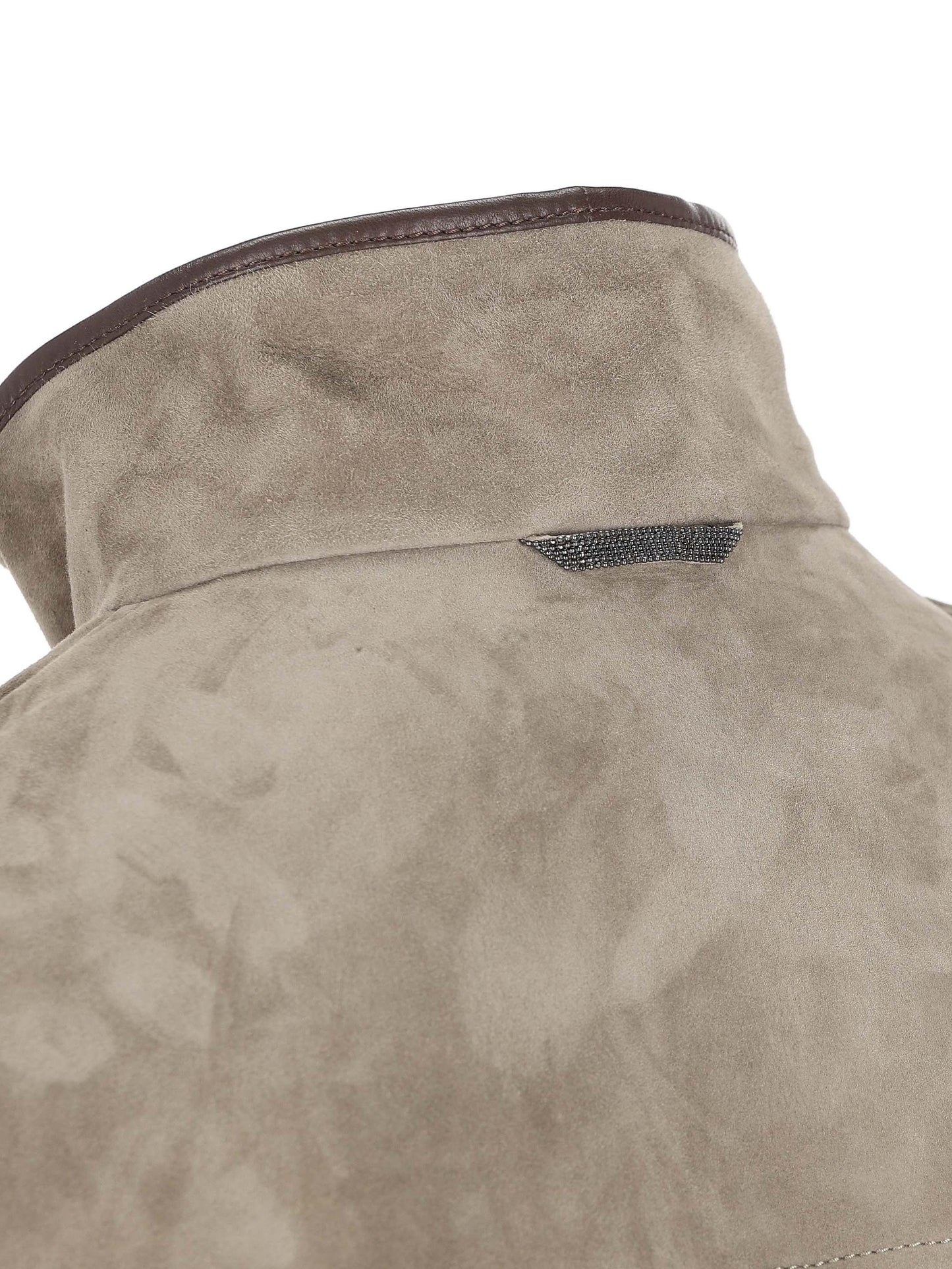 Outwear realizzato in camoscio MPCAI7787 C8850 BRUNELLO CUCINELLI 