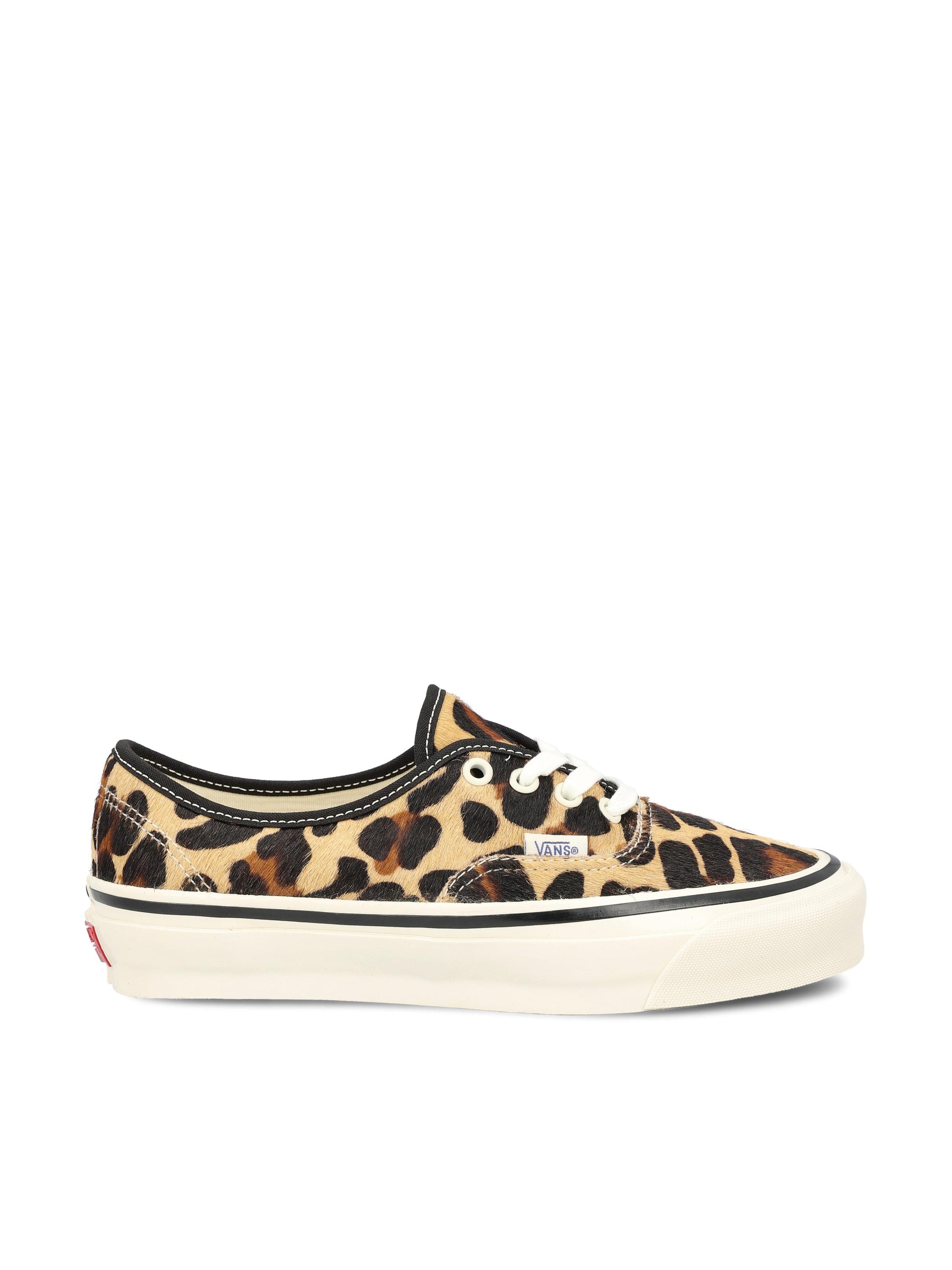 Sneakers realizzate in pelle. VN000EK4UOV1 VNUOV VANS 