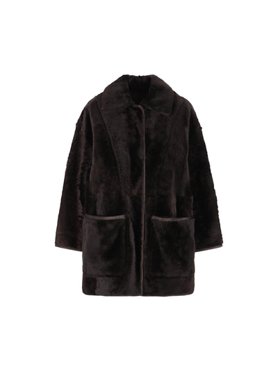 Cappotto realizzato in montone. 2521416015600 002 MAX MARA - ATELIER 
