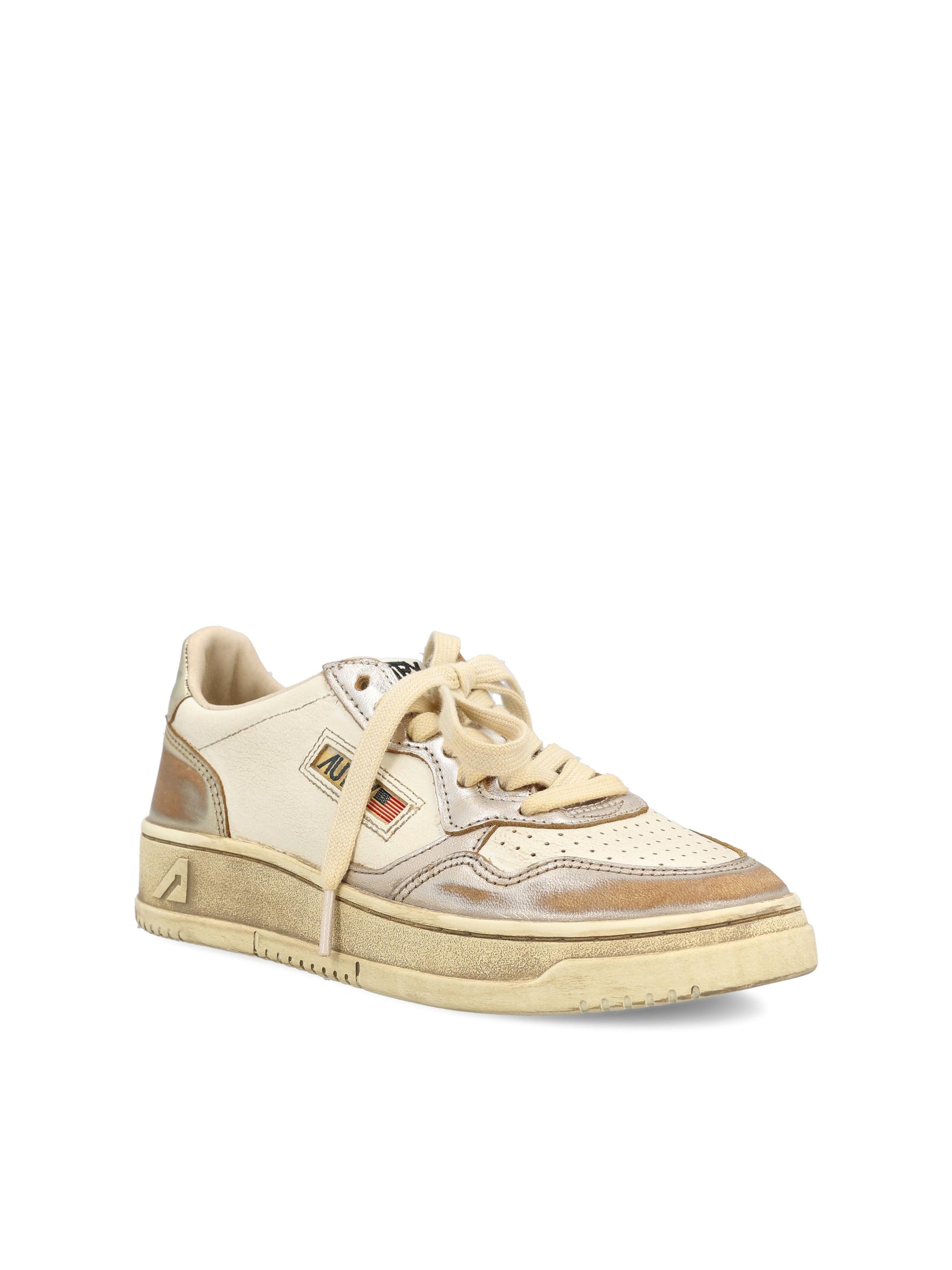 Sneakers realizzate in pelle. AVLW MT10 AUTRY 