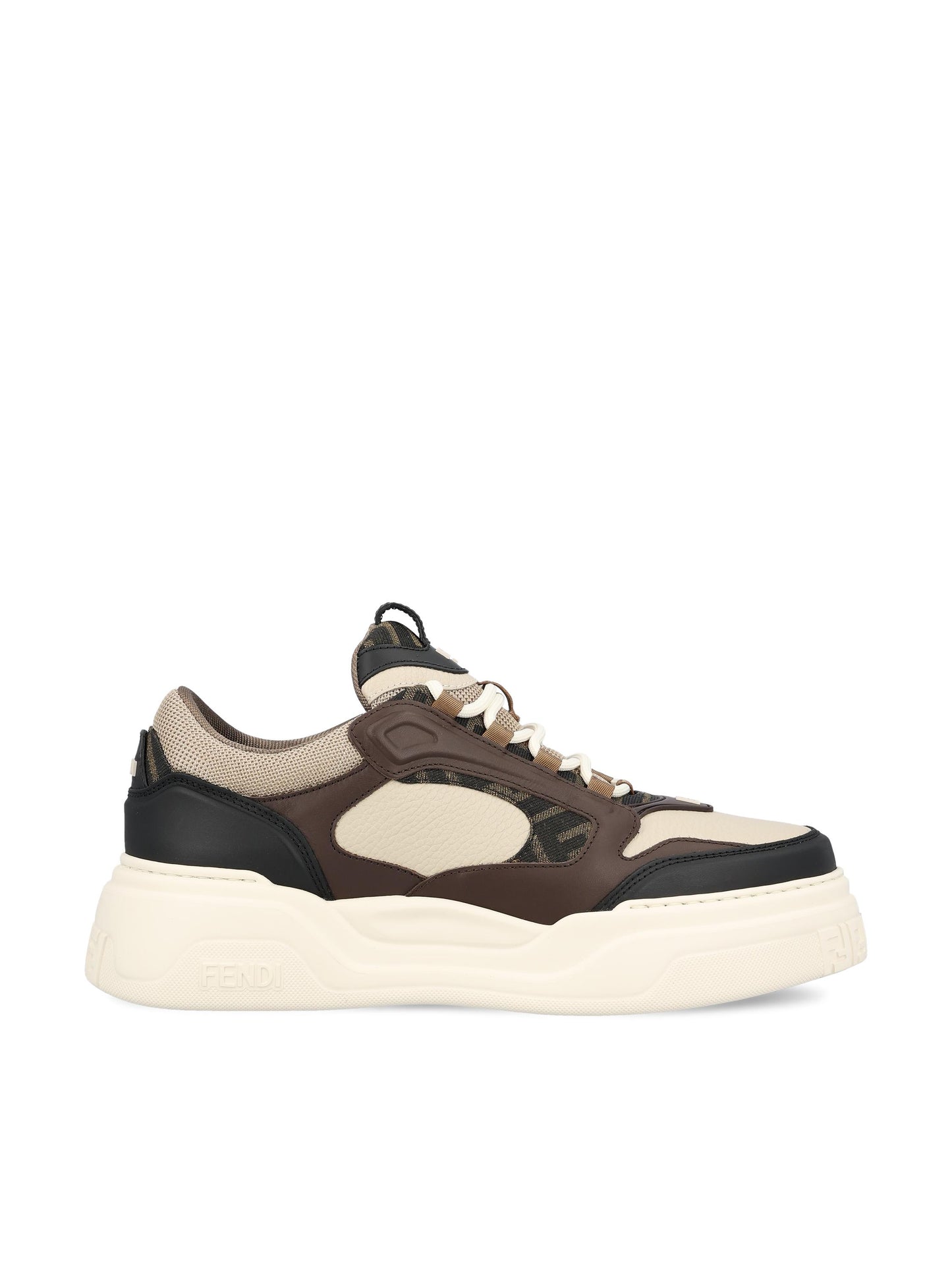 Sneakers realizzate in pelle di vitello. 7E1728 AU20F1T29 FENDI 