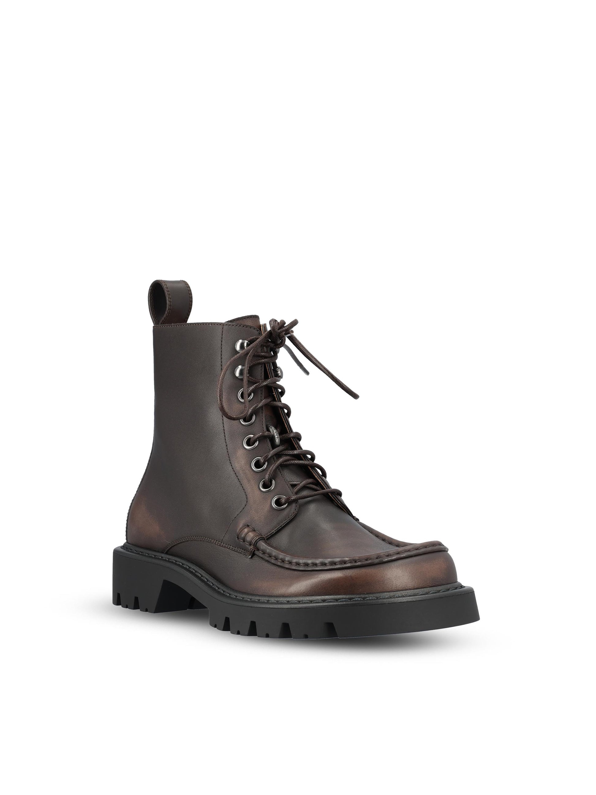 Stivali realizzati in pelle. M816284X95 3110 LOEWE 