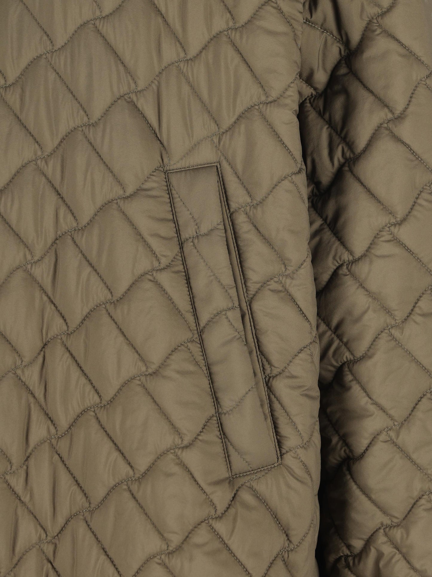 Giacca realizzata in poliammide GC000537D 12456Z7720 HERNO 