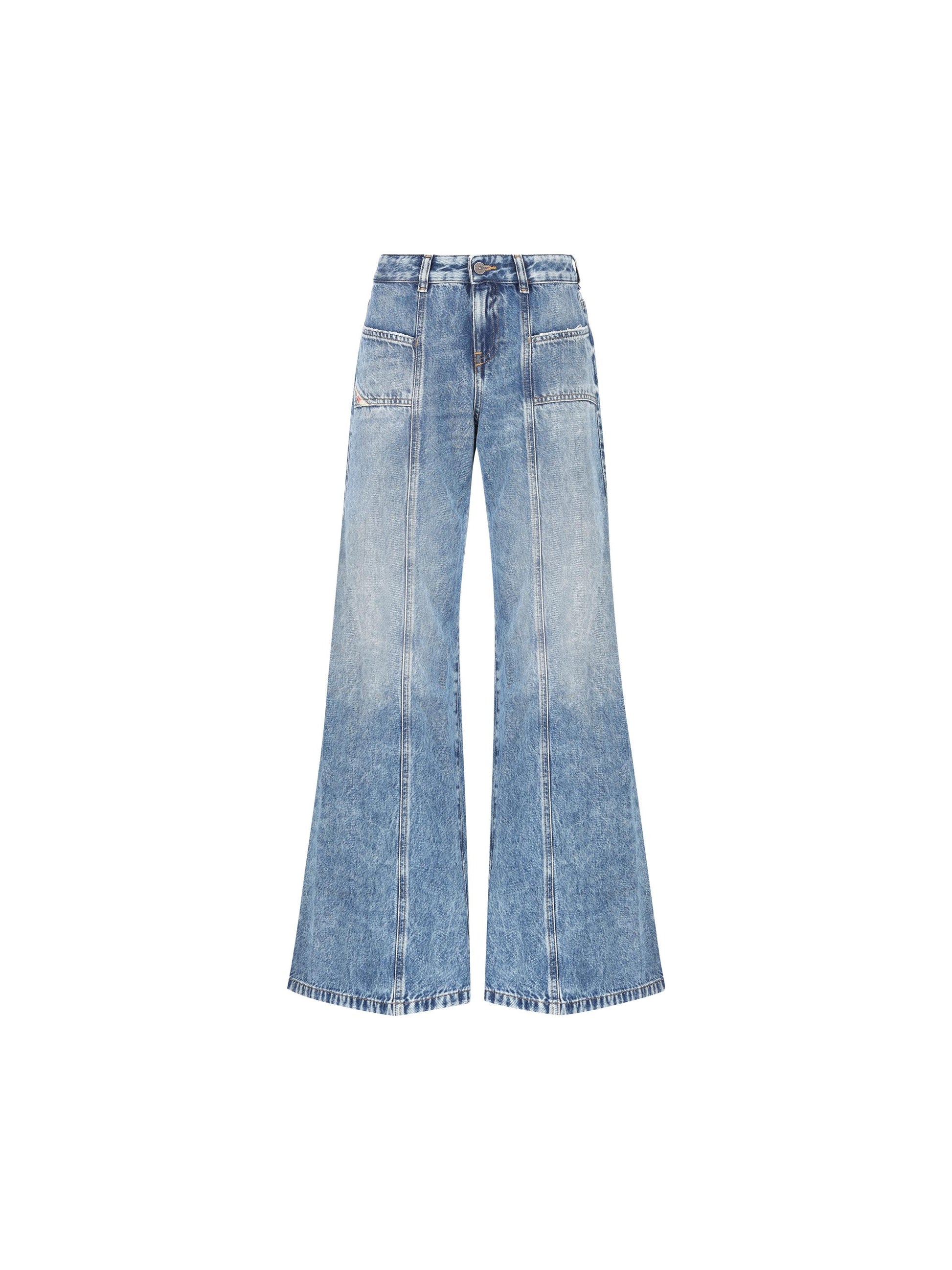 Jeans realizzati in cotone e lyocell. A12808 09H9501 DIESEL