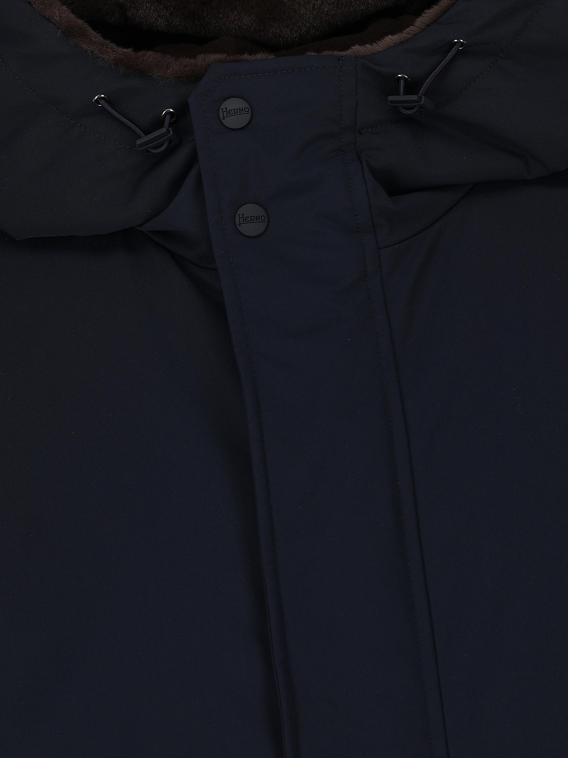 Parka in poliestere. PA000170U 12343Z9200 HERNO 