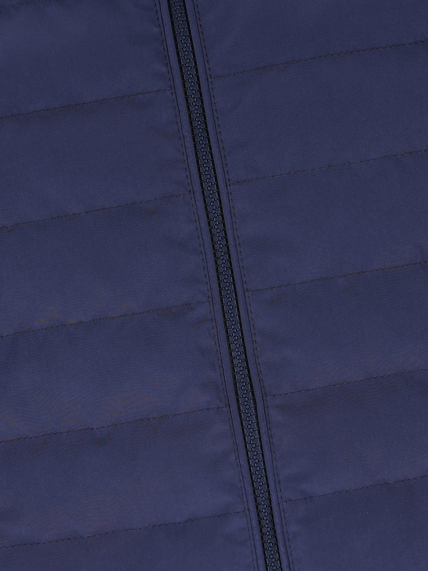 Gilet realizzato in misto poliammide. MM4791451 CWG01 BRUNELLO CUCINELLI 