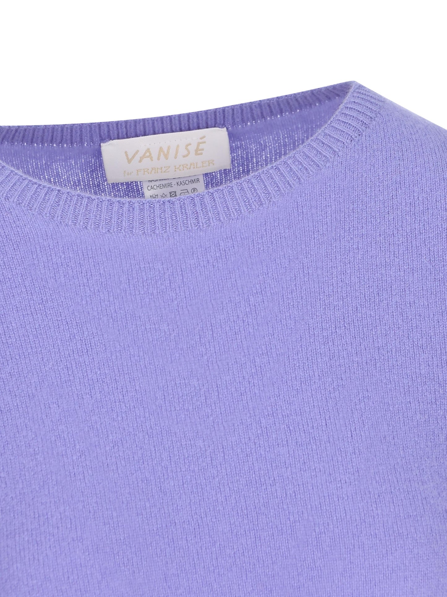 Maglia realizzata in cashmere. V36614 IRIS VANISE' 