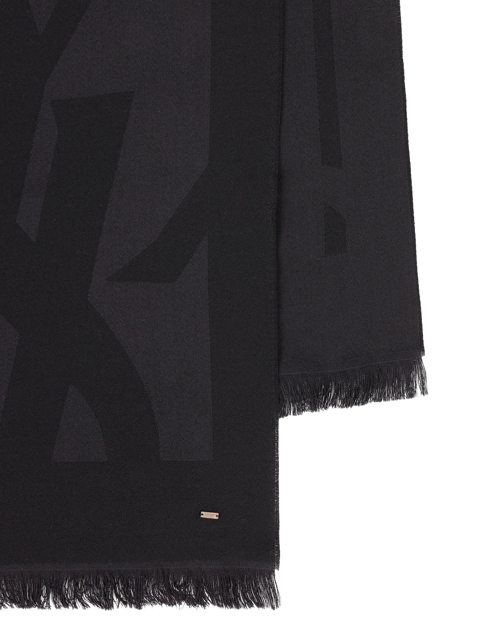 Sciarpa realizzata in lana. 719428 3Y2101000 SAINT LAURENT 