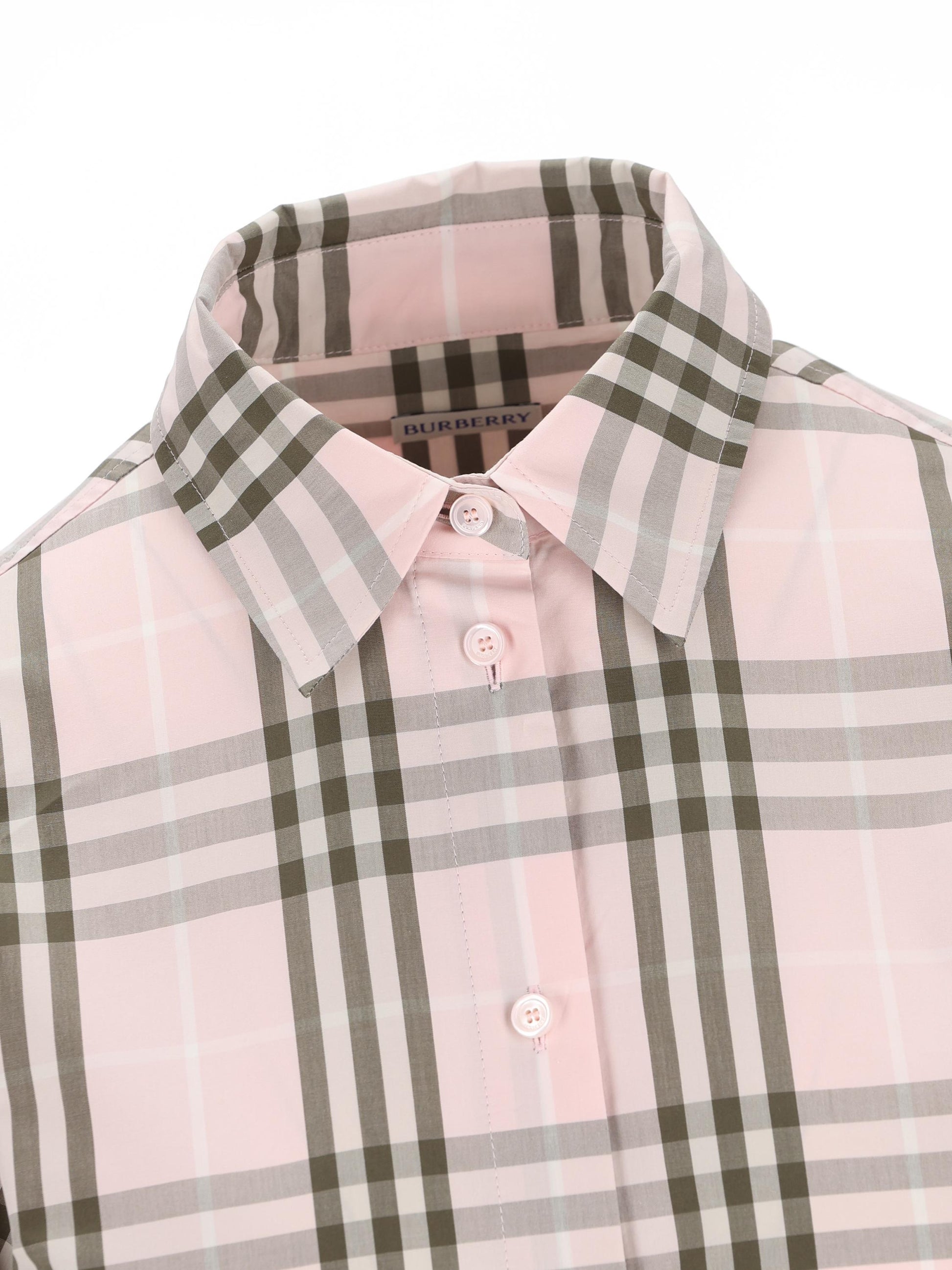 Camicia realizzata in cotone. 8127212 A5961 BURBERRY 