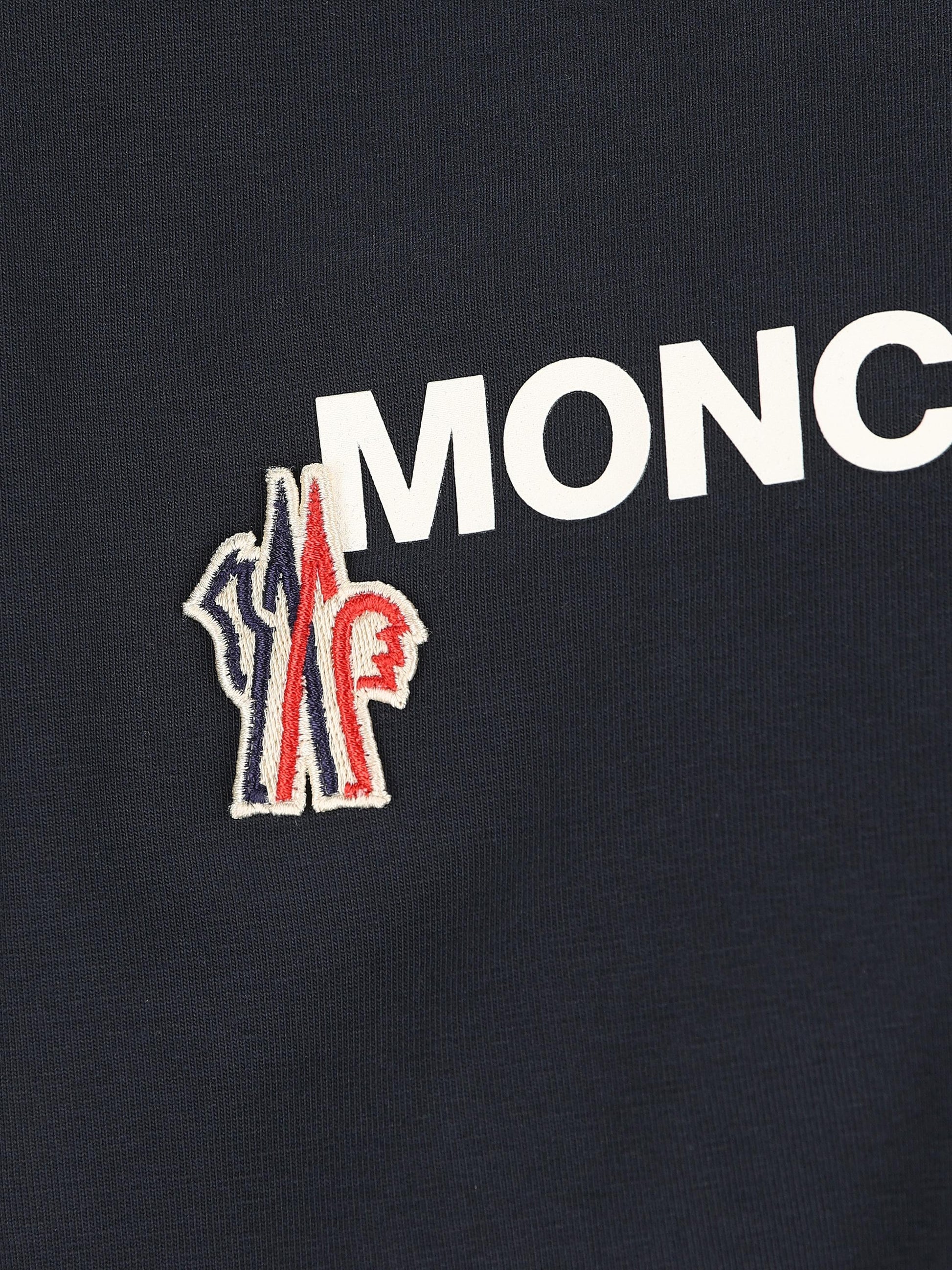 T-Shirt realizzata in cotone. M8C00001 89AW1740 MONCLER GRENOBLE 