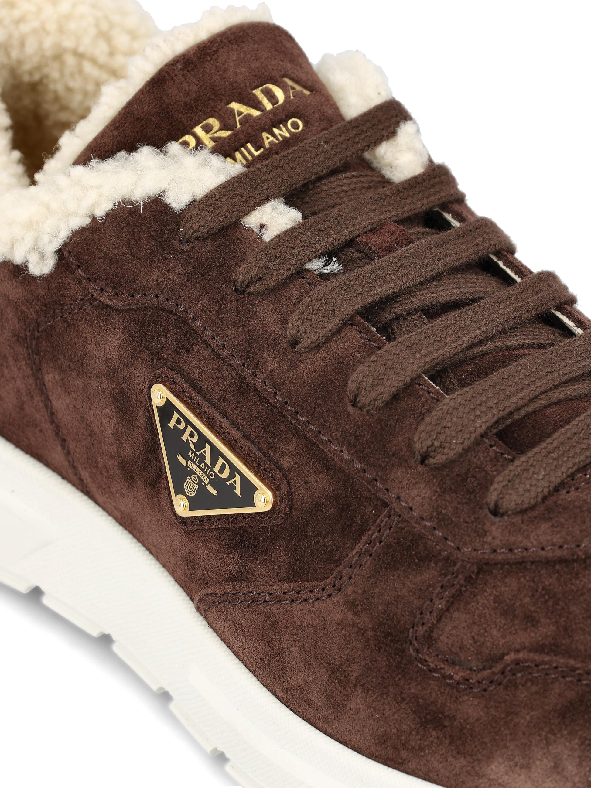 Sneakers realizzate in pelle scamosciata. 2EE443 JFTF0003 PRADA 