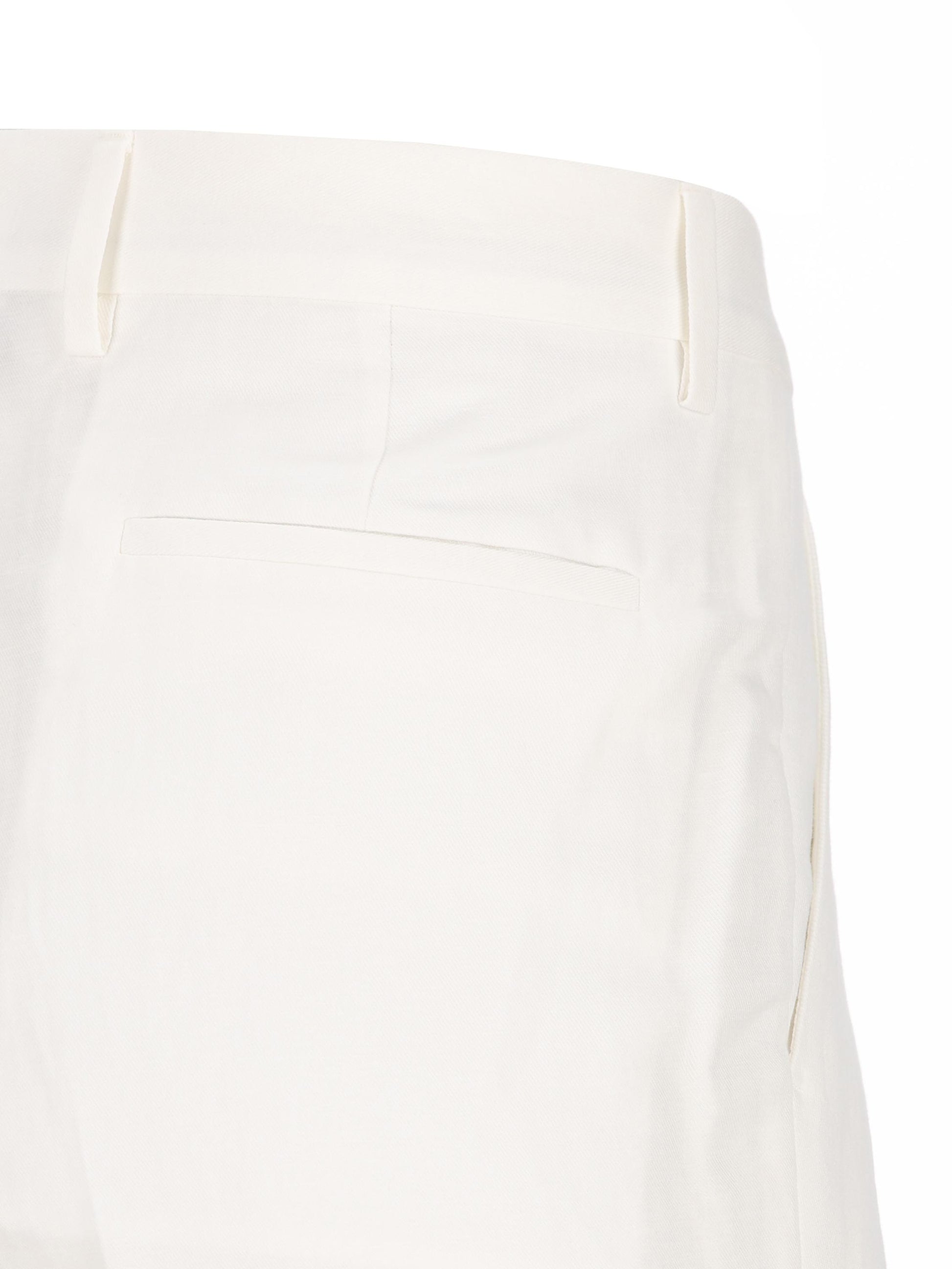 Pantaloni realizzati in cotone. MH255E1450 C1900 BRUNELLO CUCINELLI 