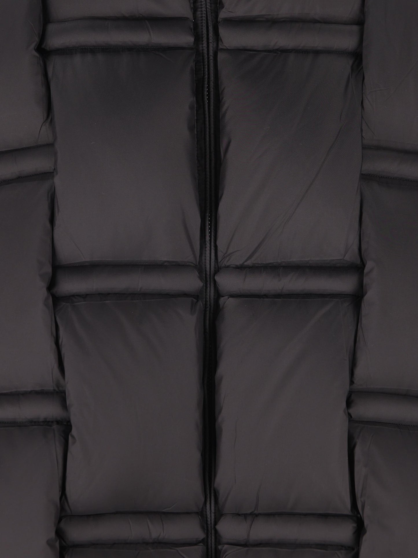 Piumino realizzato in nylon. CRDJ082 02 RAXXY 