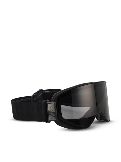 Occhiali da sole realizzati a iniezione. 840034 J16981012 GUCCI 