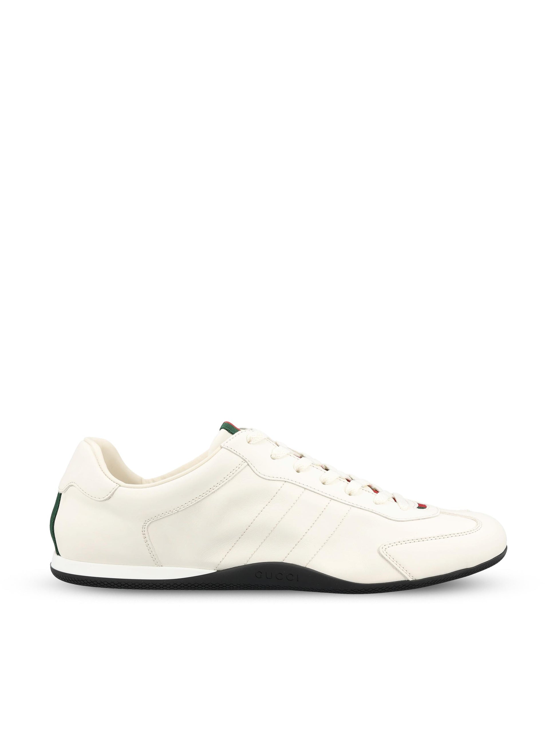 Sneakers realizzate in pelle 857018 AAFUH9245 GUCCI 