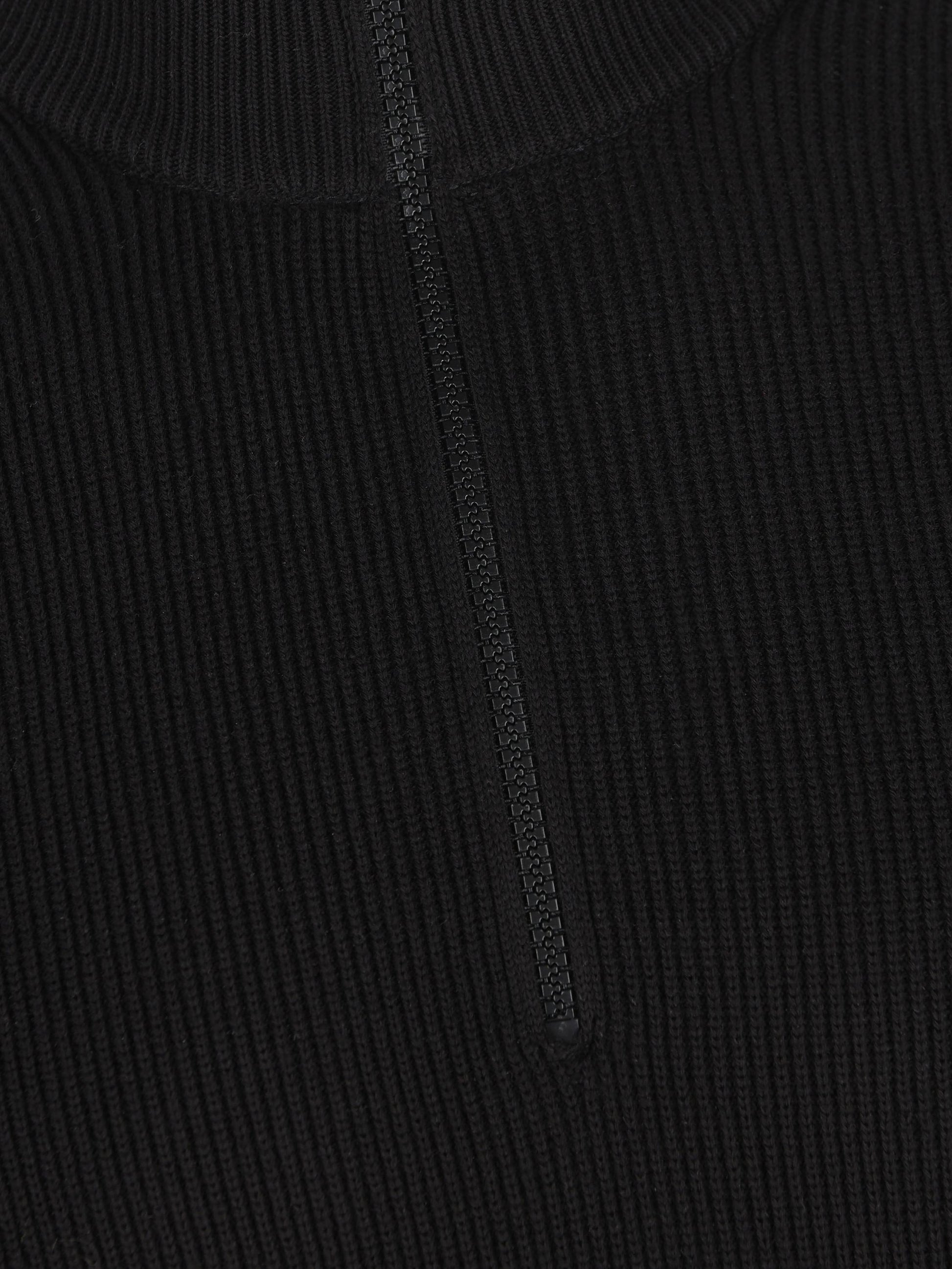 Maglione realizzato in cotone. 5100124 S00D8V0029 STONE ISLAND 