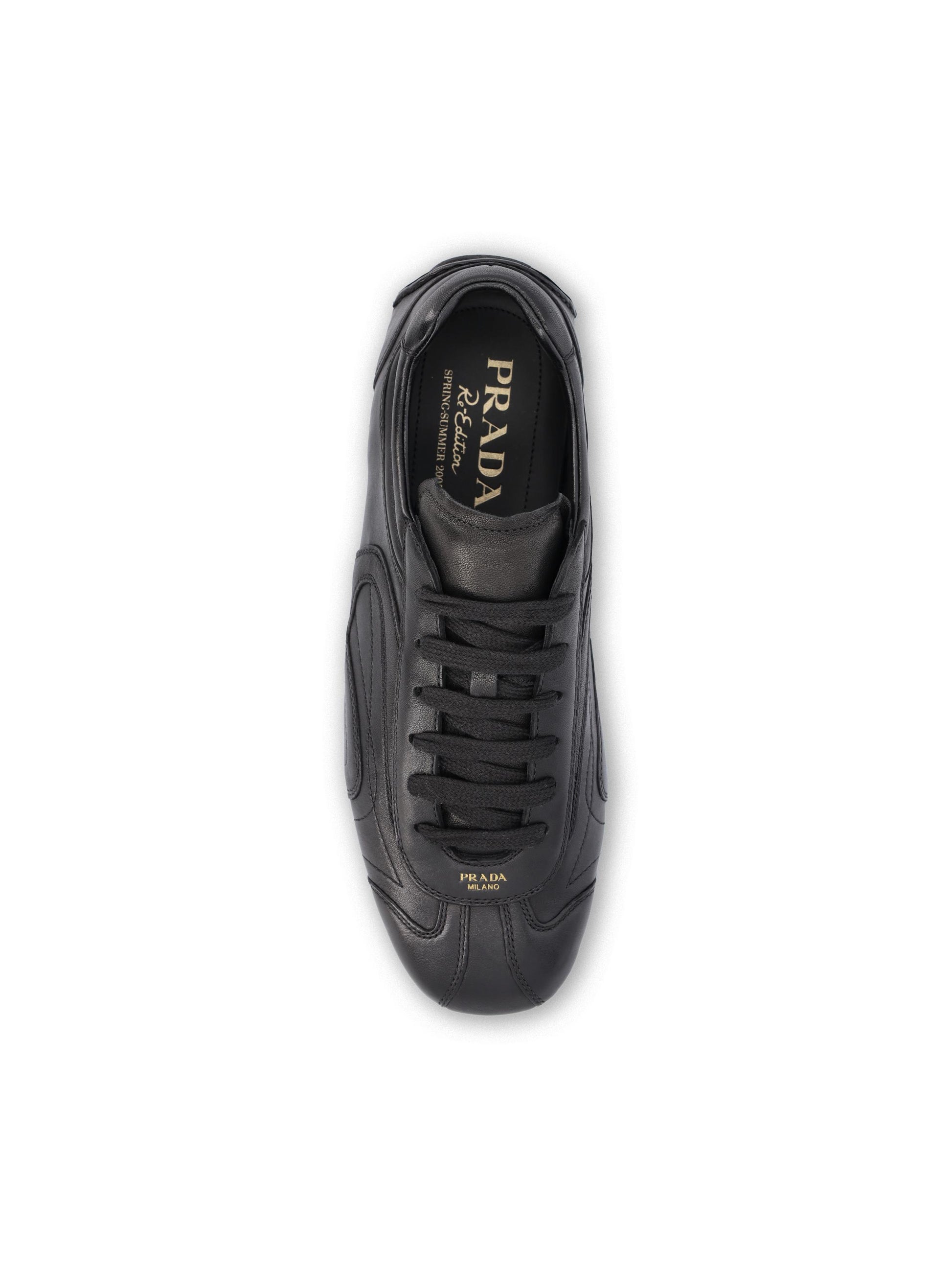 Sneakers realizzate in pelle anticata. 4E1165 EFXF0002 PRADA 
