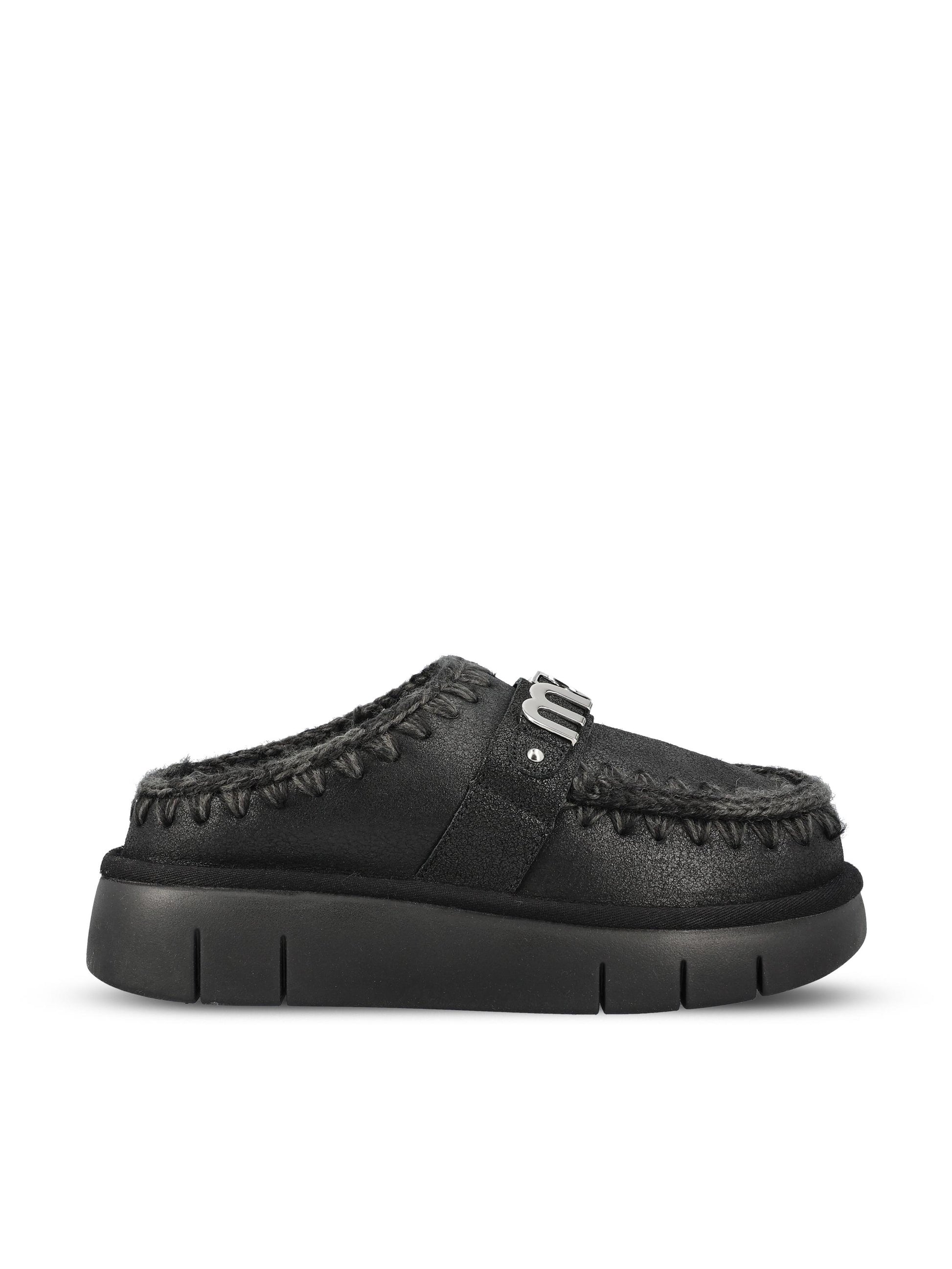 Sabot realizzati in pelle. FW531001B CBKG MOU 