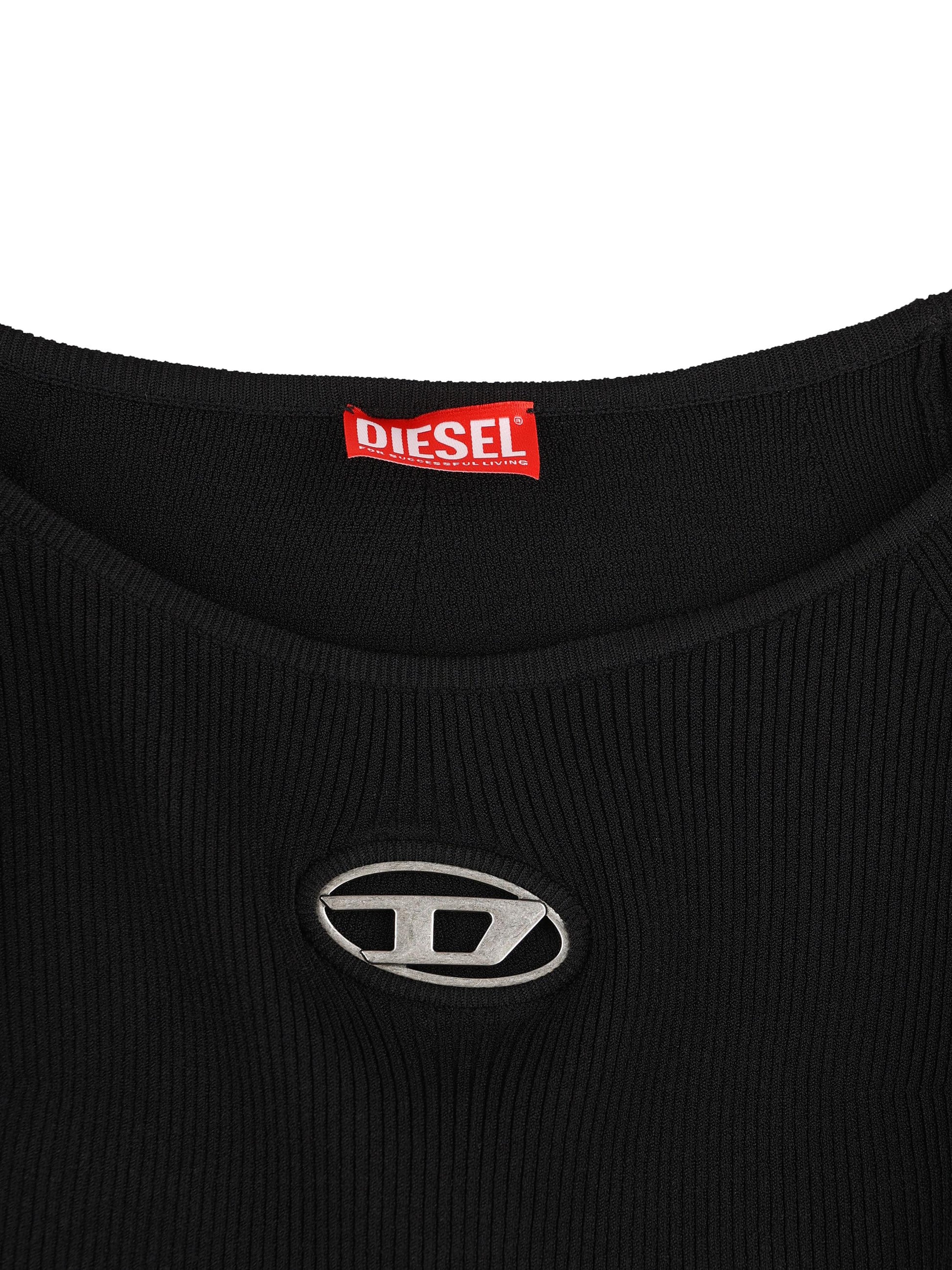 Top realizzato in viscosa e poliestere. A14189 0DLAX9XX DIESEL 