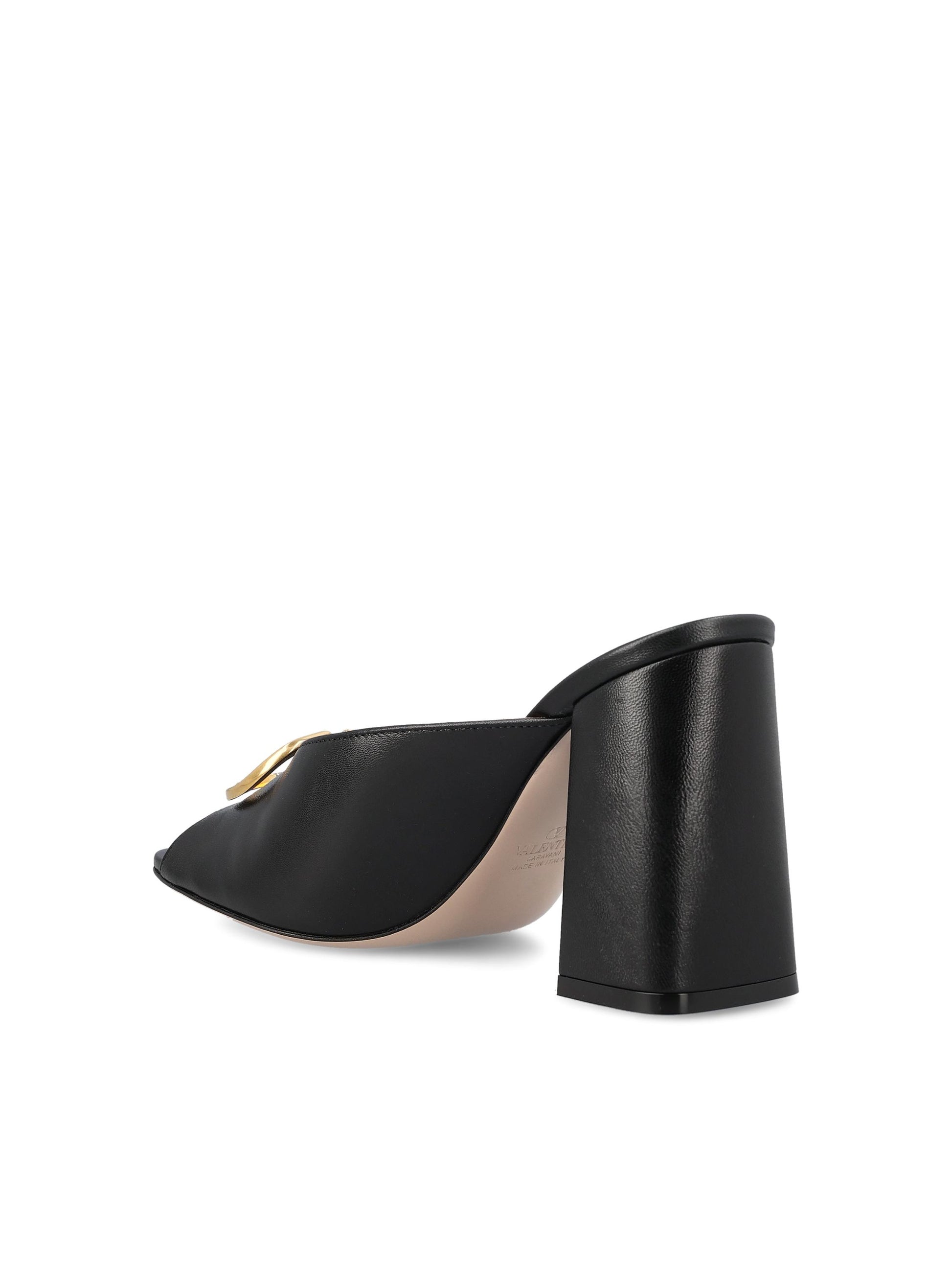 Sandali realizzati in pelle. 8W2S0NW6ZIC 0NO VALENTINO GARAVANI 