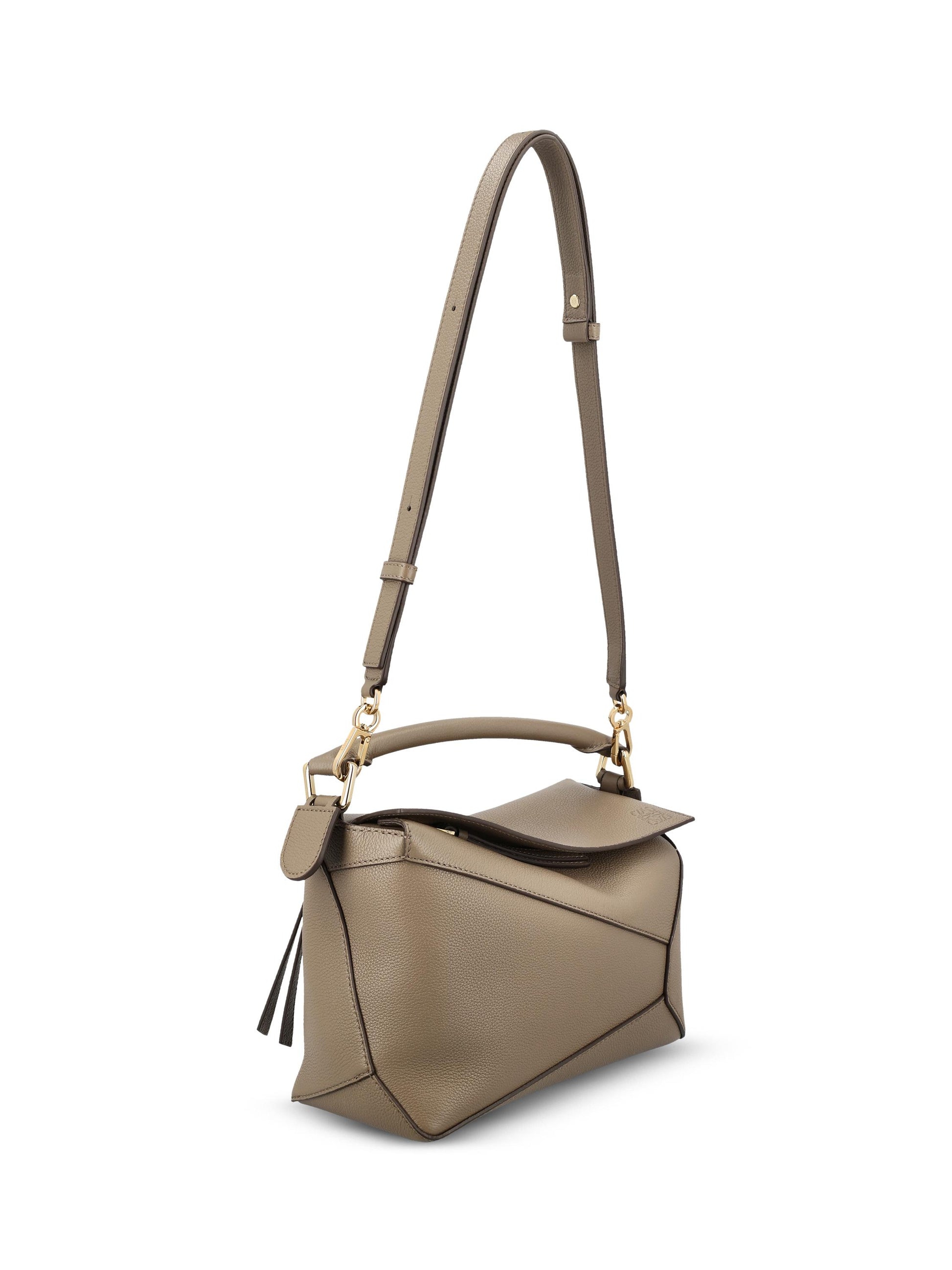 Borsa realizzata in pelle. A510P60XAW 3170 LOEWE 