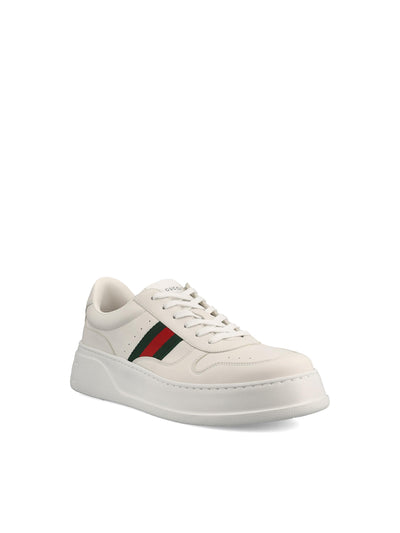 Sneakers realizzate in pelle. 848317 UPG409064 GUCCI 