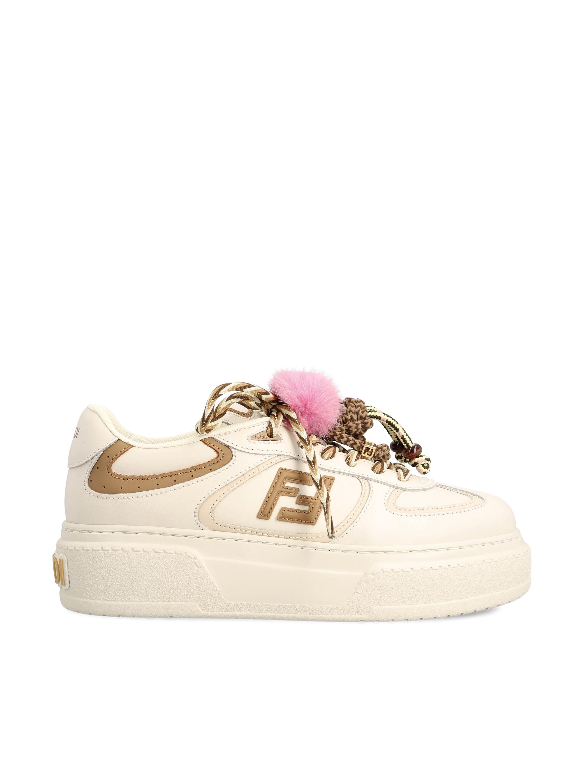 Sneakers realizzate in pelle di vitello. 8E8721 AY9NF1TO4 FENDI 