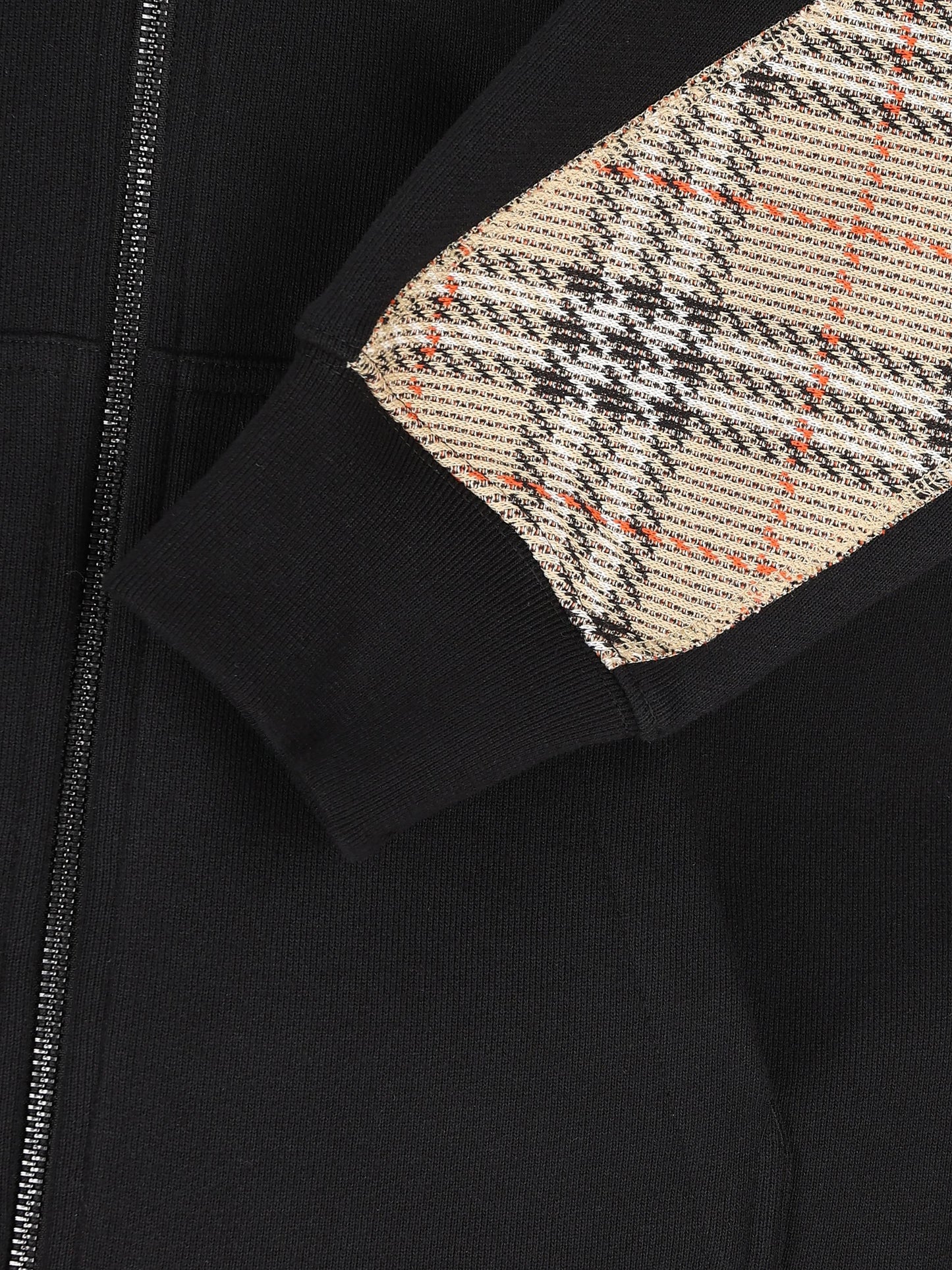 Felpa realizzata in cotone. 8119052 A1189 BURBERRY 